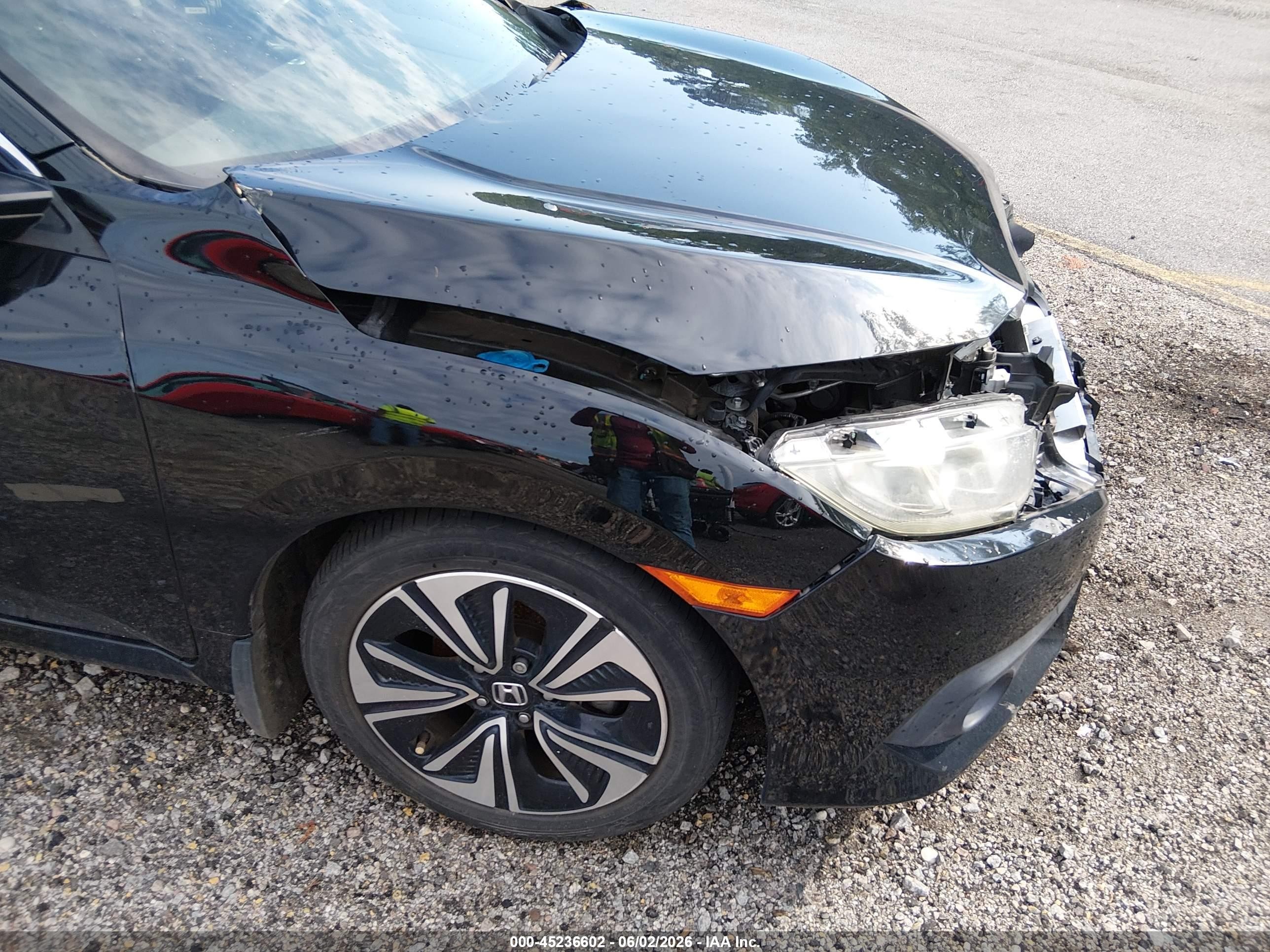 2018 Honda Civic Ex-t Black vin: 2HGFC1F33JH640243