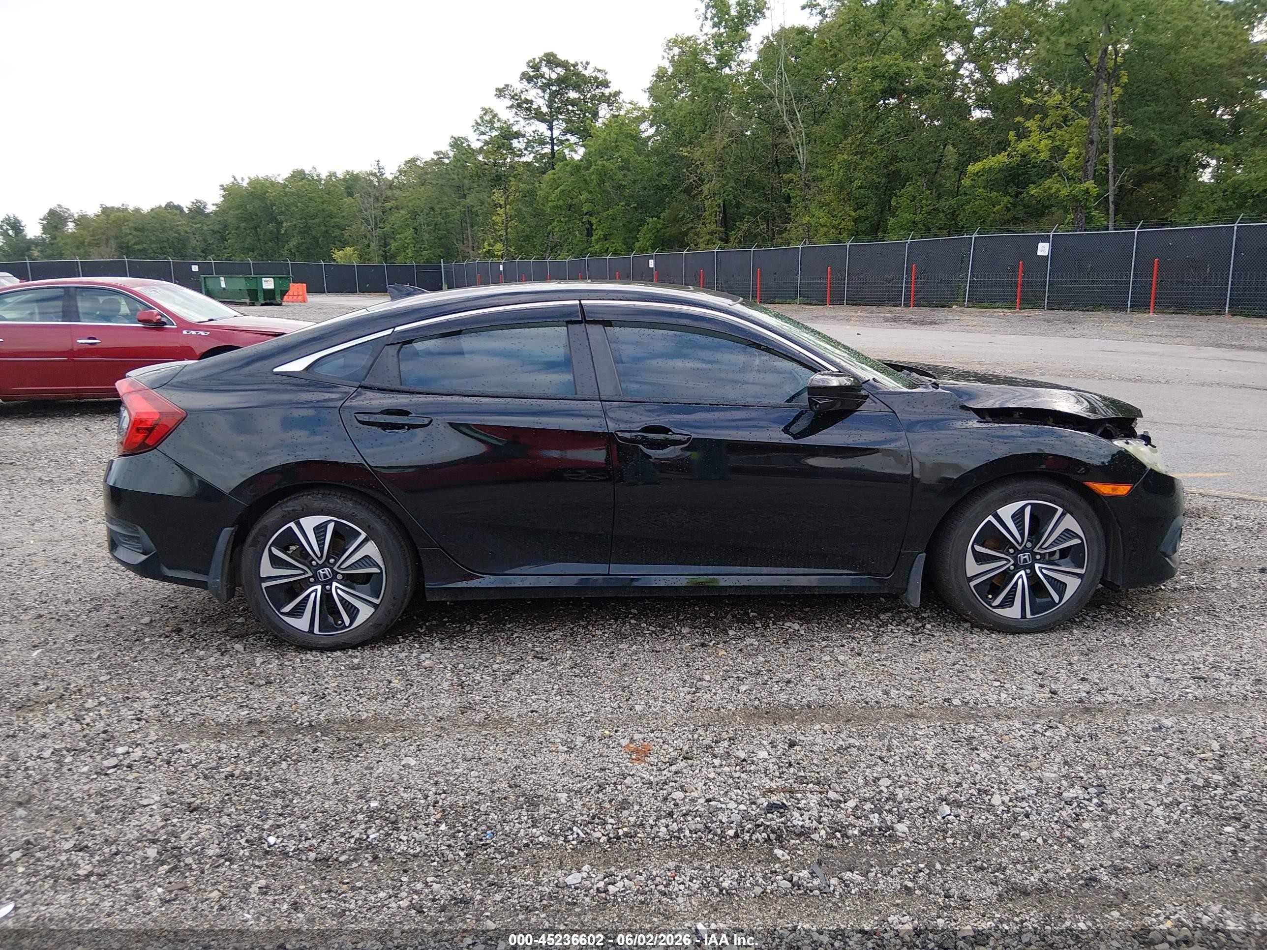 2018 Honda Civic Ex-t Black vin: 2HGFC1F33JH640243