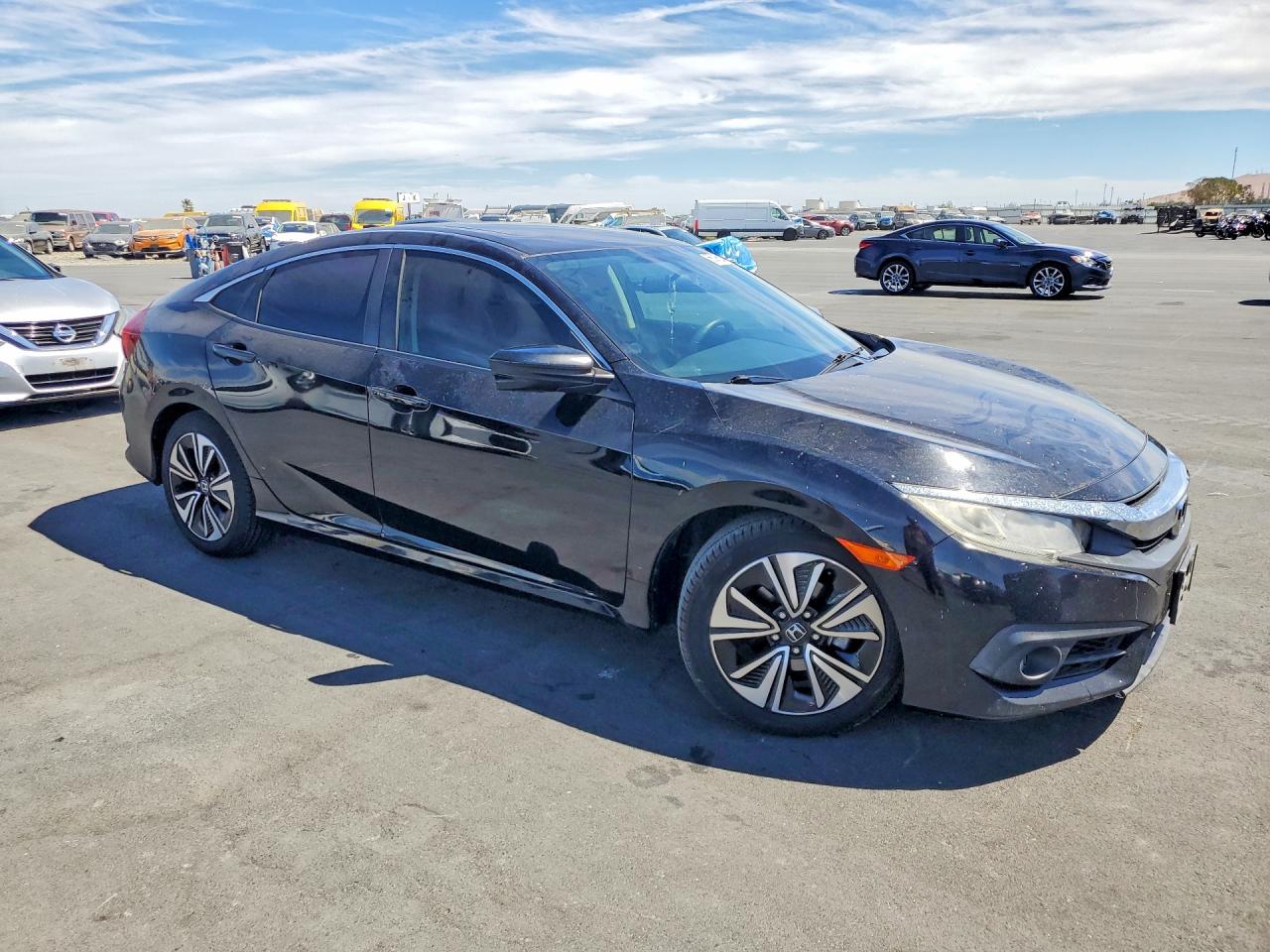 2017 Honda Civic Ex Черный vin: 2HGFC1F34HH647776