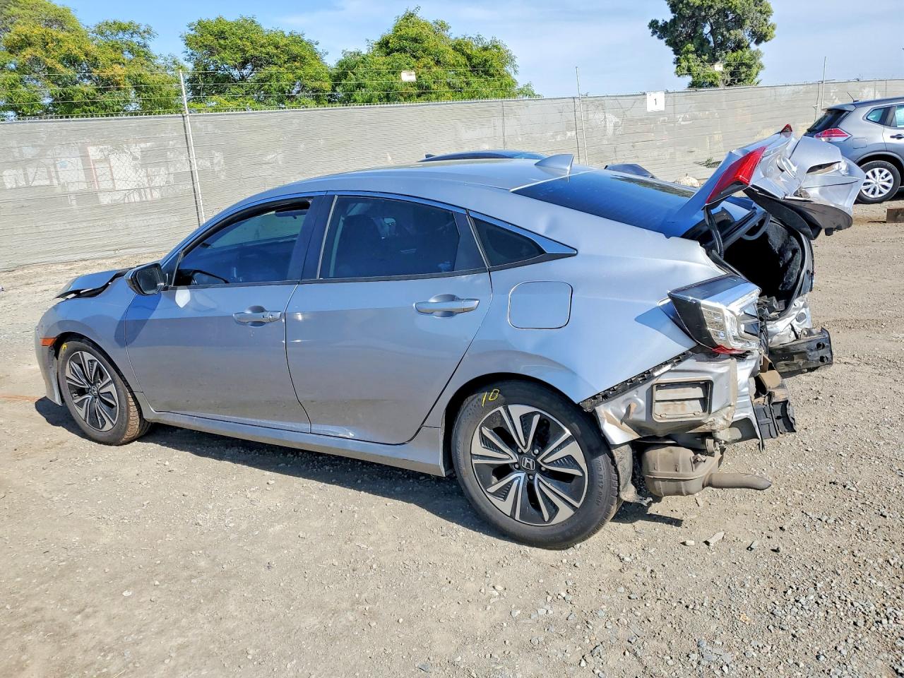 2016 Honda Civic Ex Silver vin: 2HGFC1F35GH648319