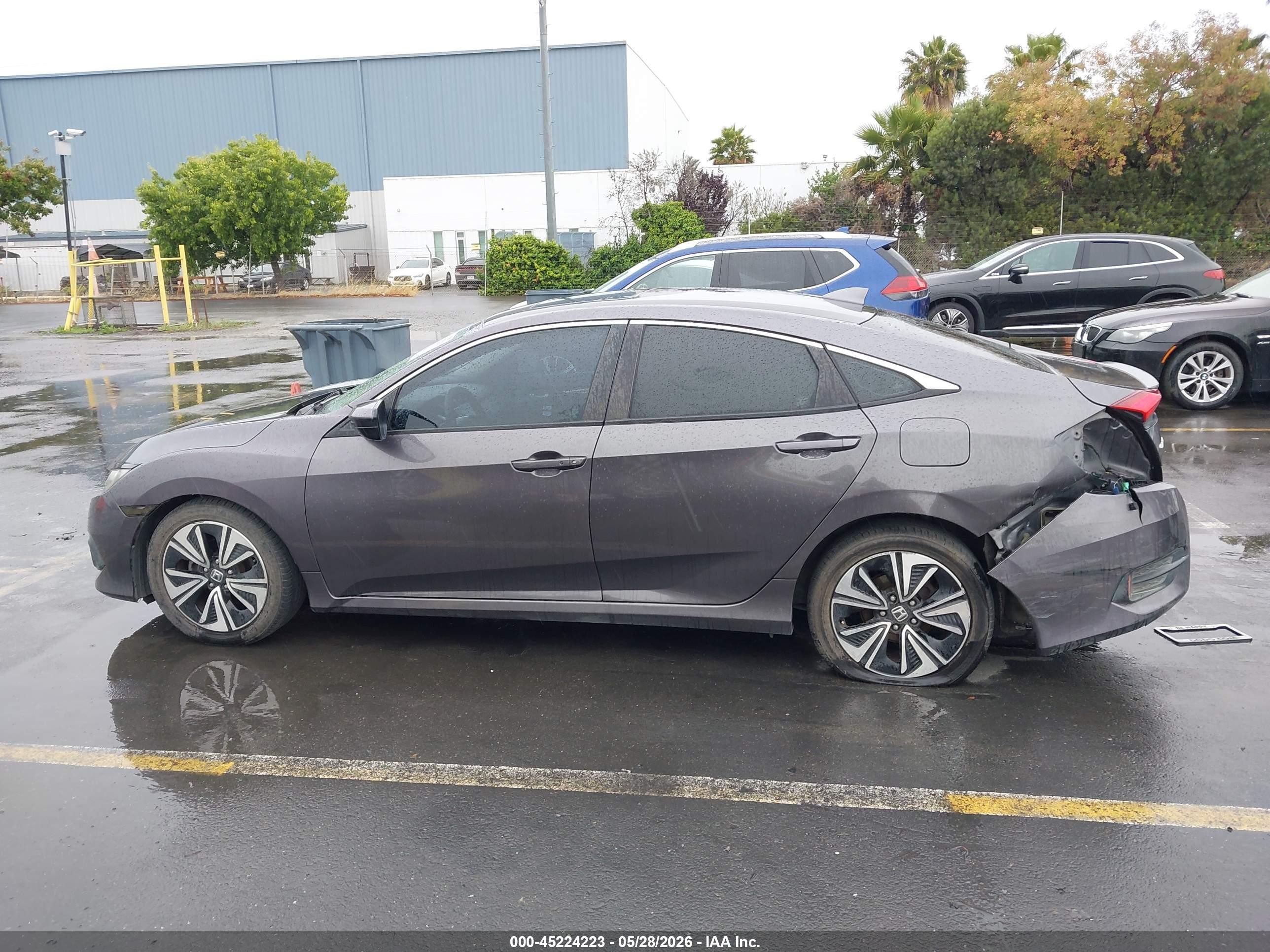 2017 Honda Civic Ex-t Gray vin: 2HGFC1F41HH659229