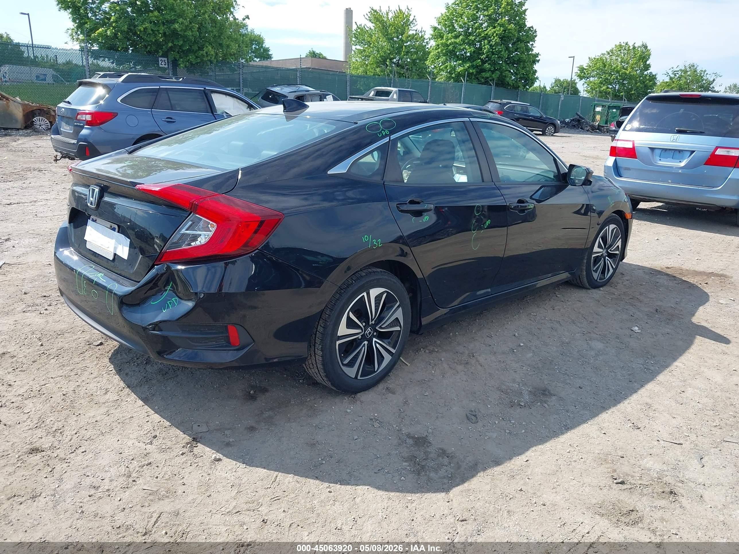 2018 Honda Civic Ex-l Black vin: 2HGFC1F71JH644889