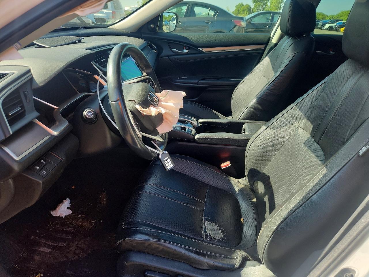 2016 Honda Civic Touring White vin: 2HGFC1F90GH114455