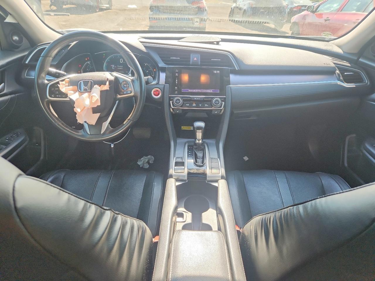 2016 Honda Civic Touring White vin: 2HGFC1F90GH114455