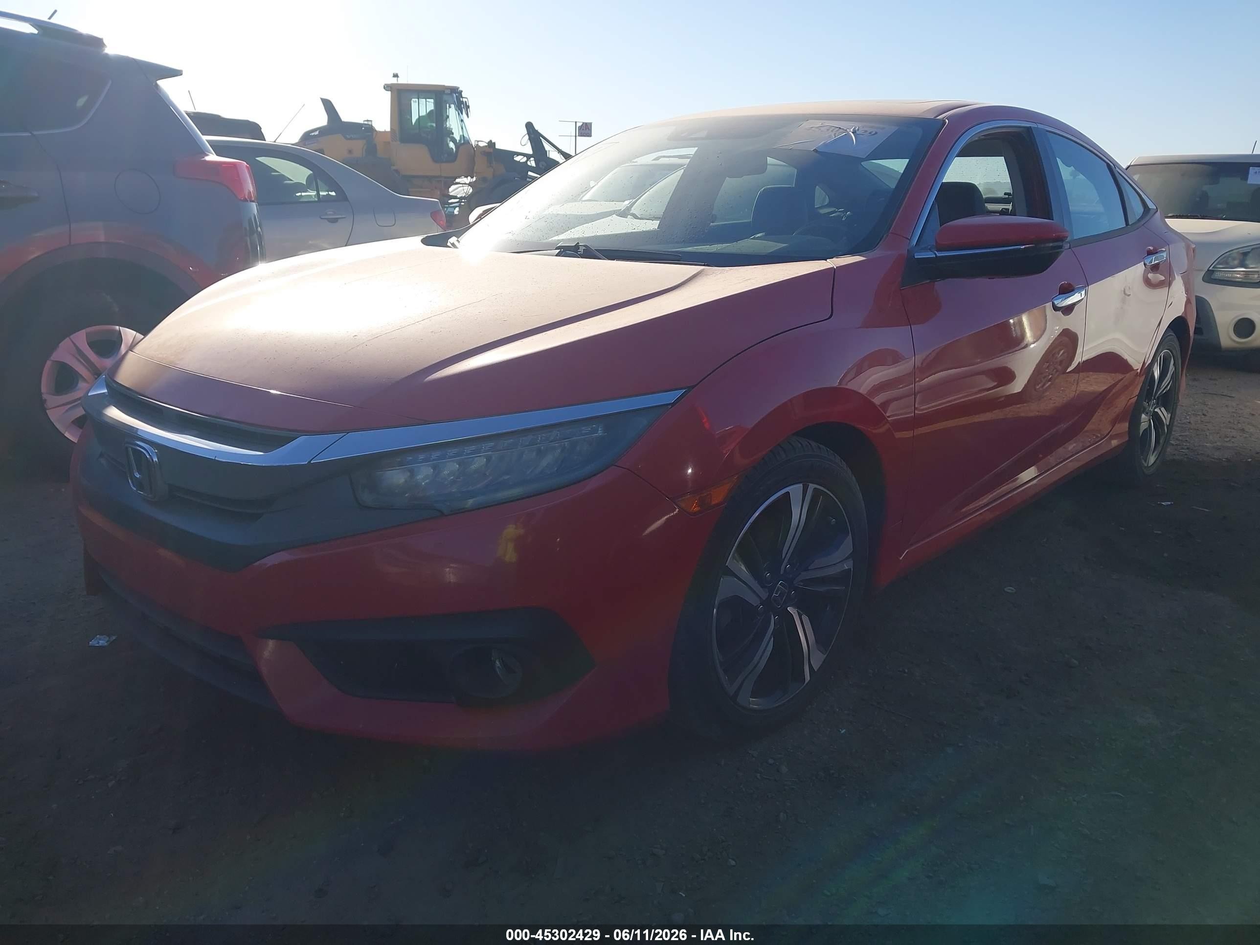 2016 Honda Civic Touring Red vin: 2HGFC1F92GH636262
