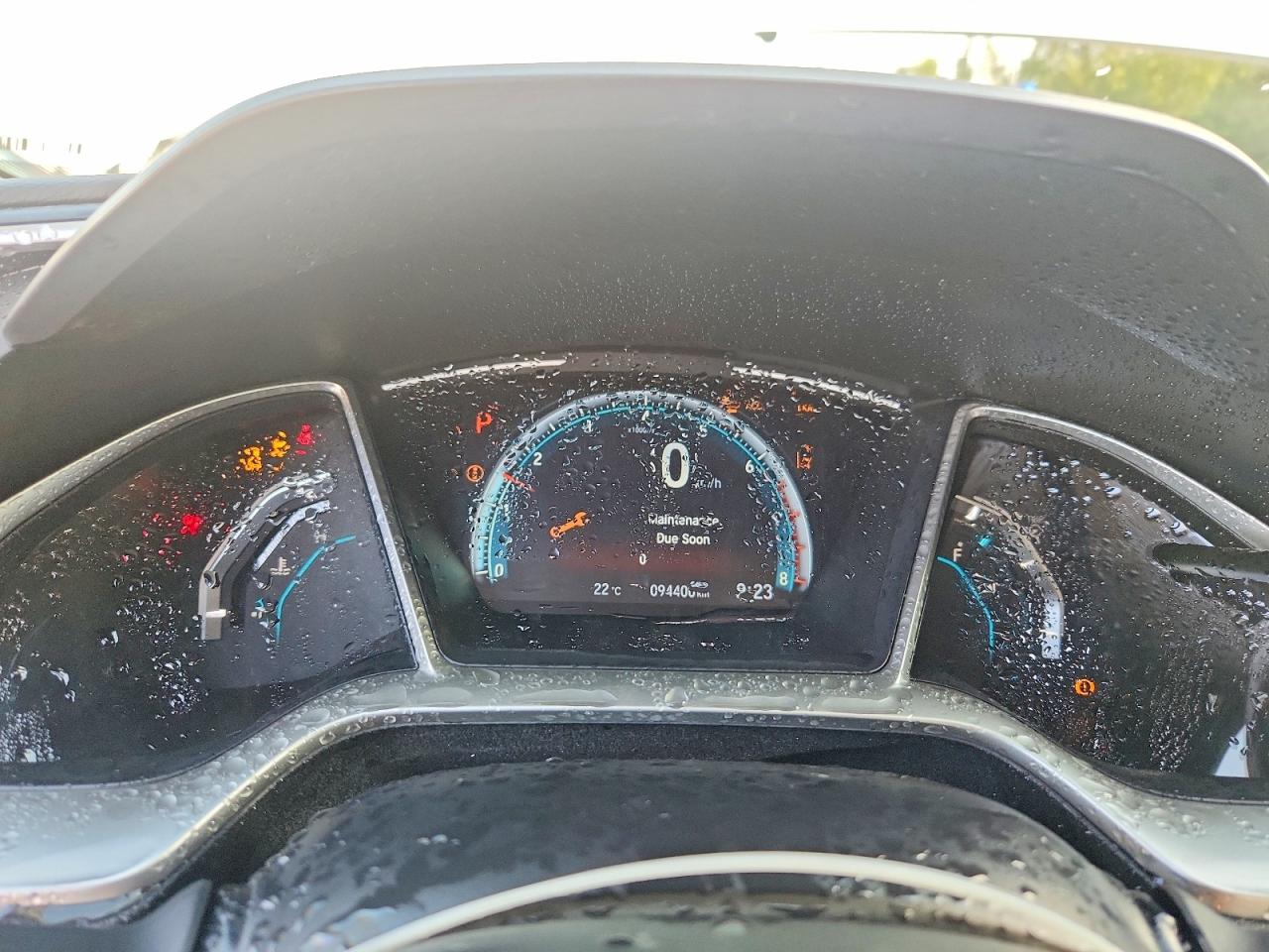 2019 Honda Civic Touring White vin: 2HGFC1F97KH101937