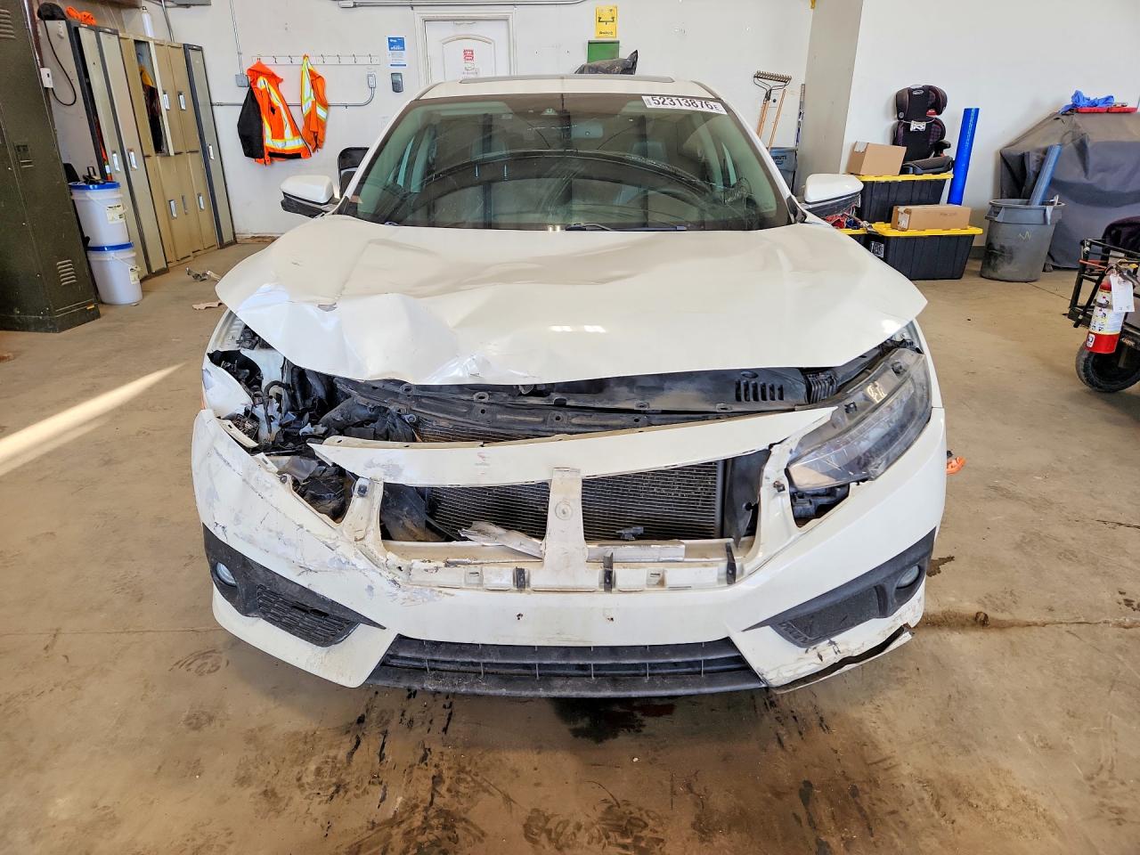 2017 Honda Civic Touring 4dr White vin: 2HGFC1F98HH102202