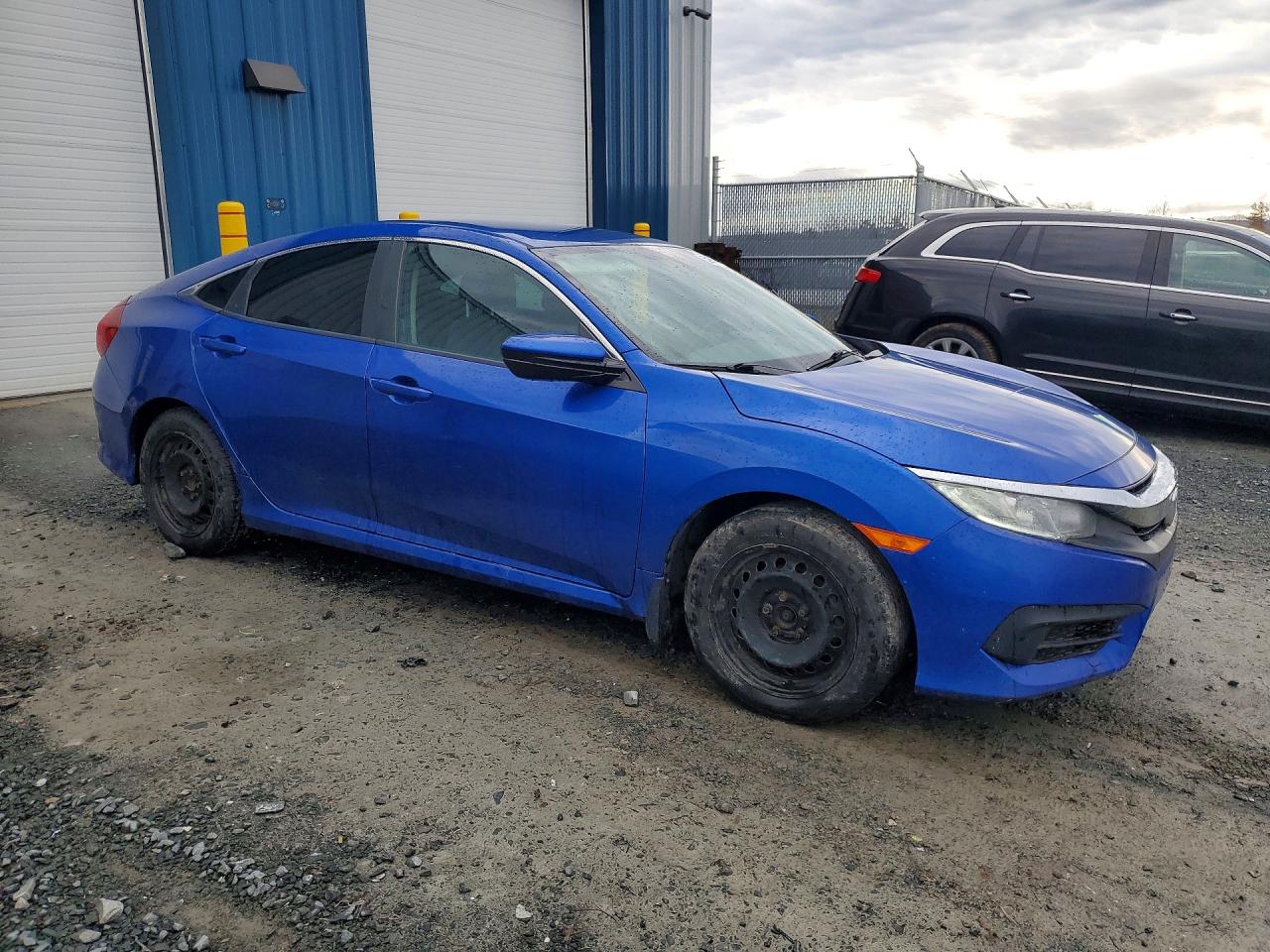 2016 Honda Civic Lx Blue vin: 2HGFC2E57GH035224