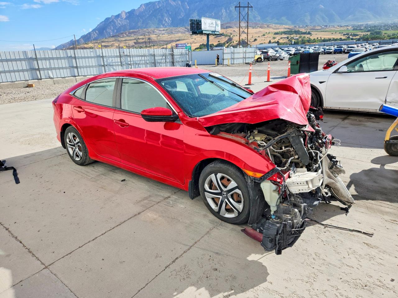 2016 Honda Civic Lx Red vin: 2HGFC2F50GH519332