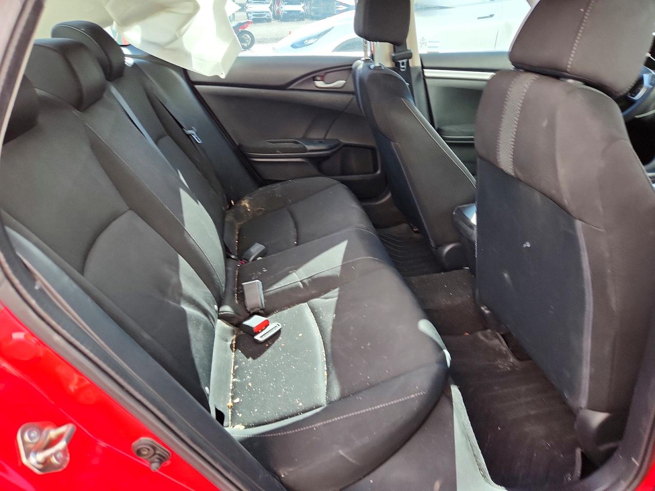 2016 Honda Civic Lx Red vin: 2HGFC2F50GH519332