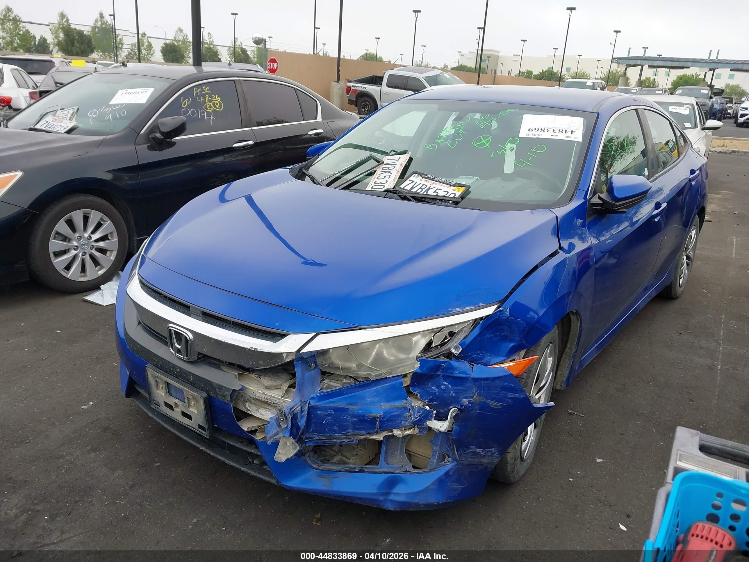 2016 Honda Civic Lx Синий vin: 2HGFC2F50GH565811