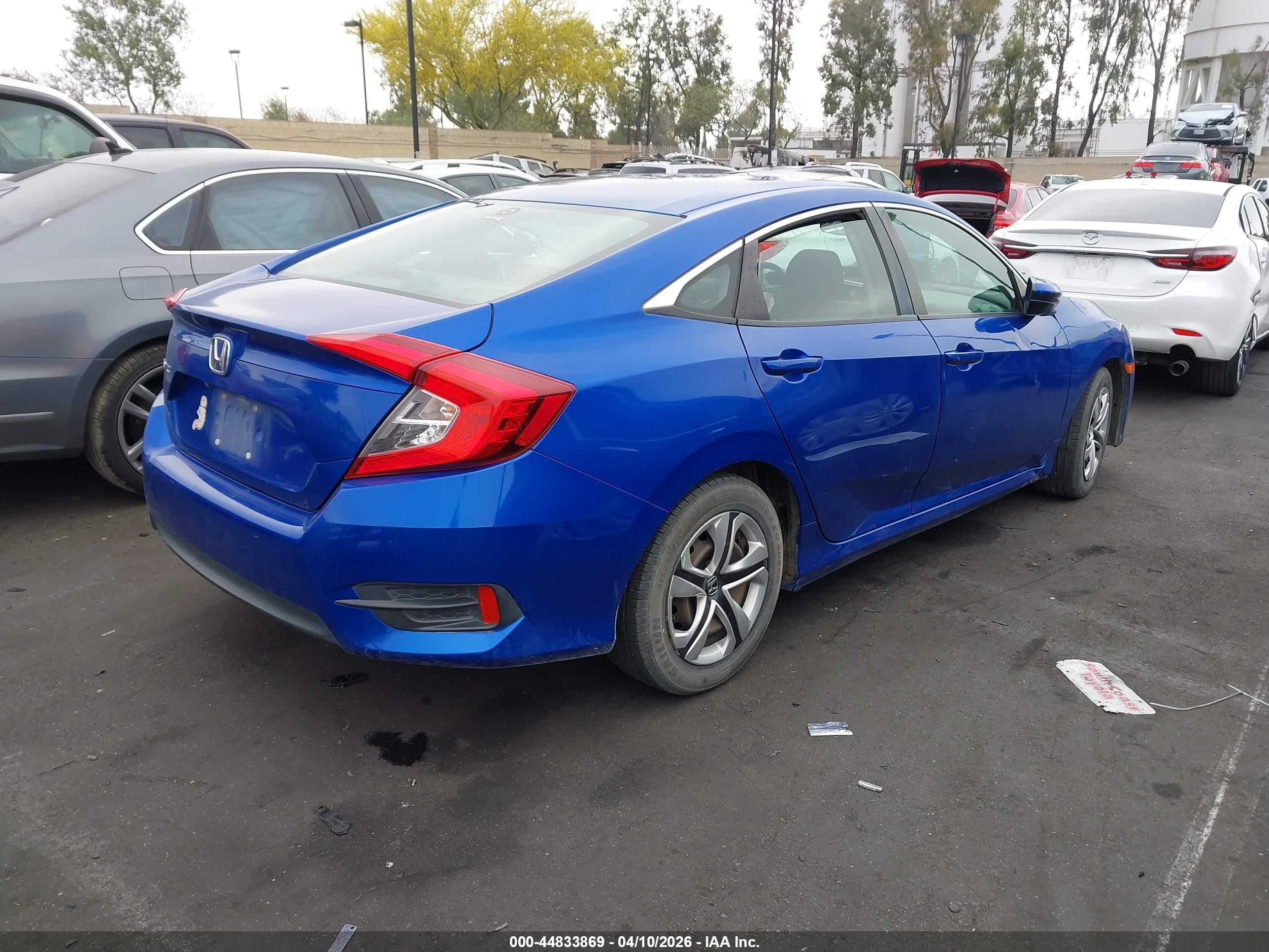 2016 Honda Civic Lx Синий vin: 2HGFC2F50GH565811