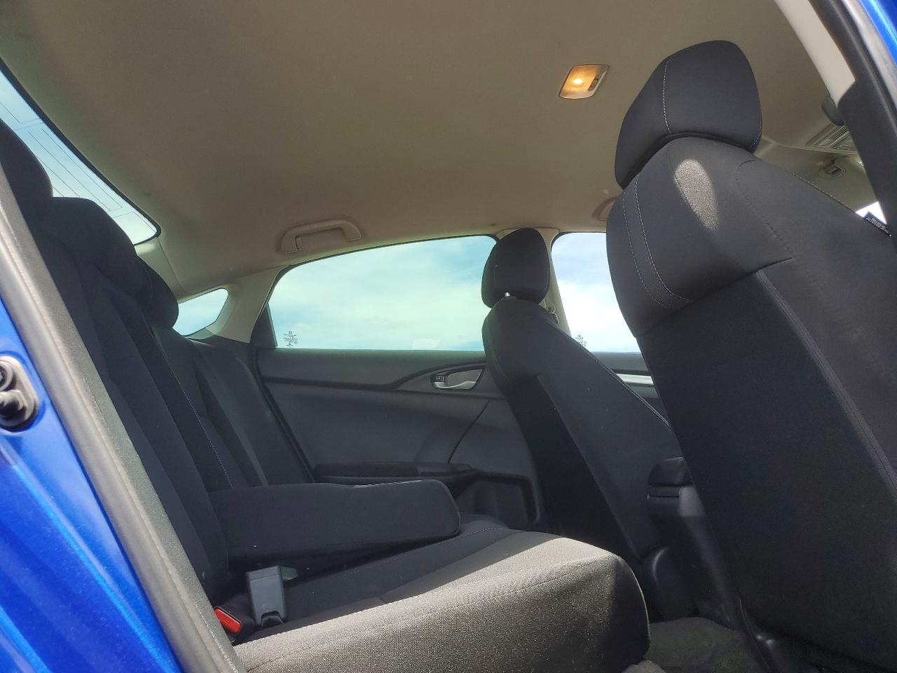 2019 Honda Civic Lx Blue vin: 2HGFC2F50KH011547