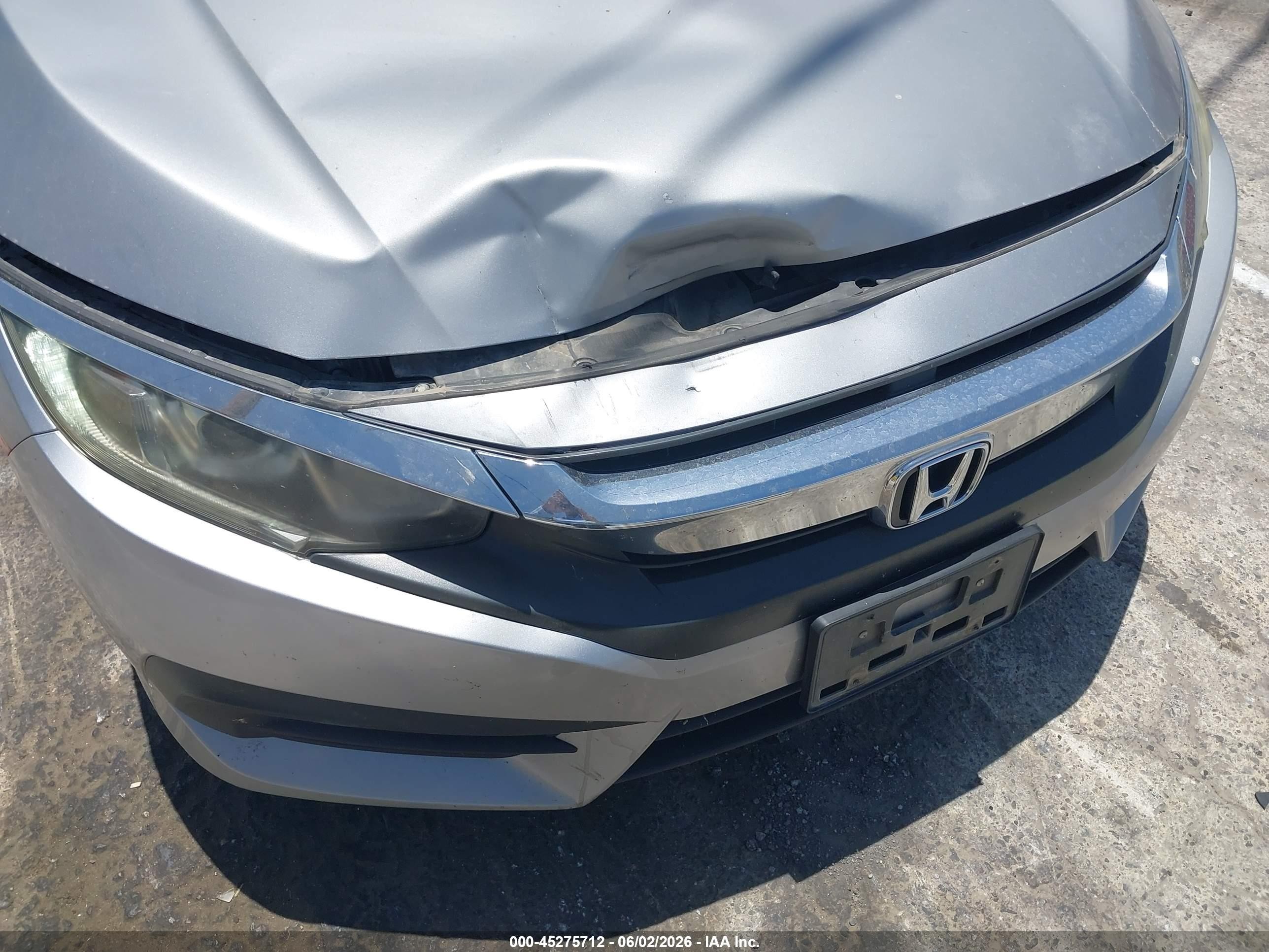 2016 Honda Civic Lx Silver vin: 2HGFC2F51GH555076