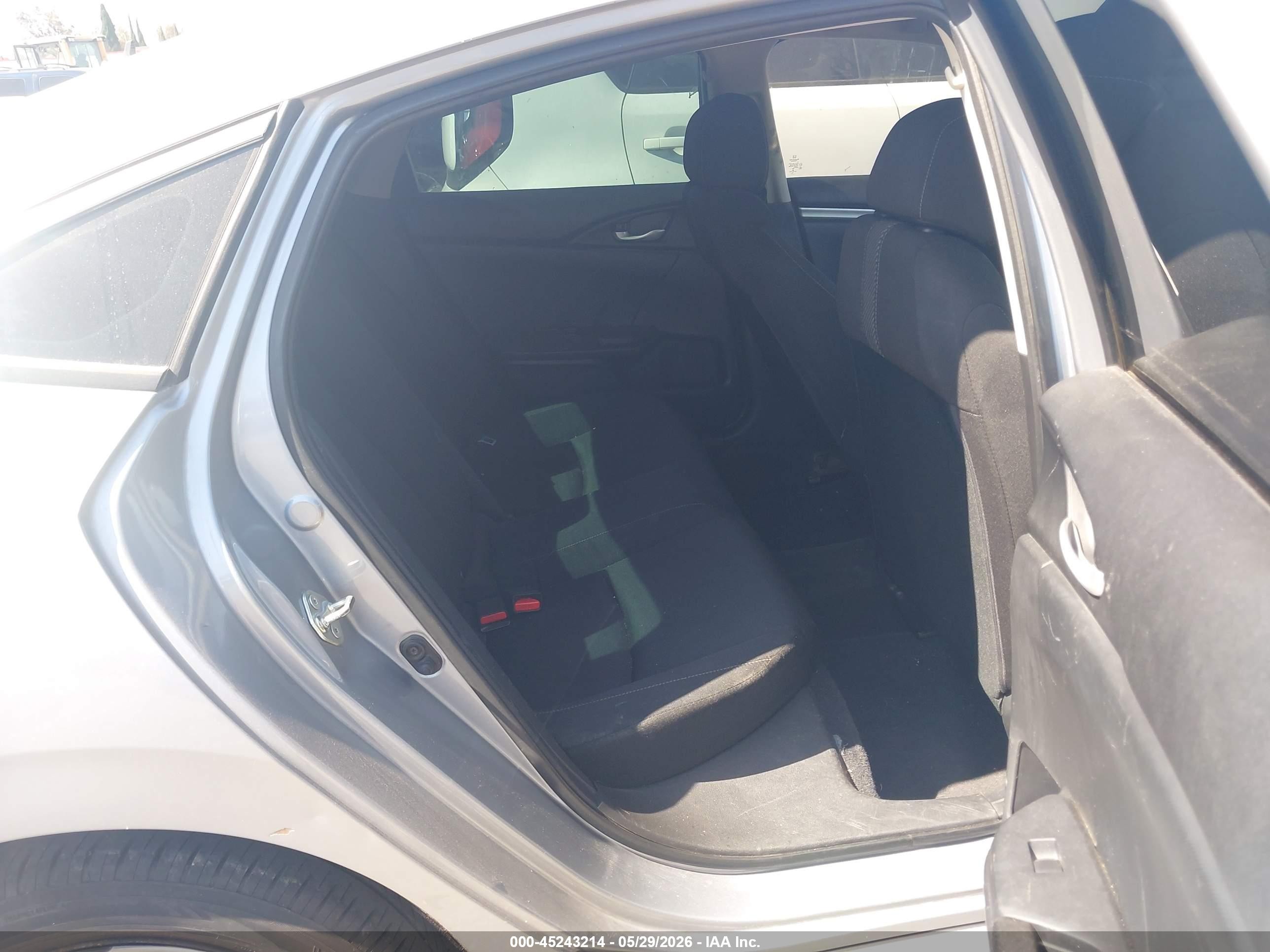 2017 Honda Civic Lx Silver vin: 2HGFC2F51HH506056