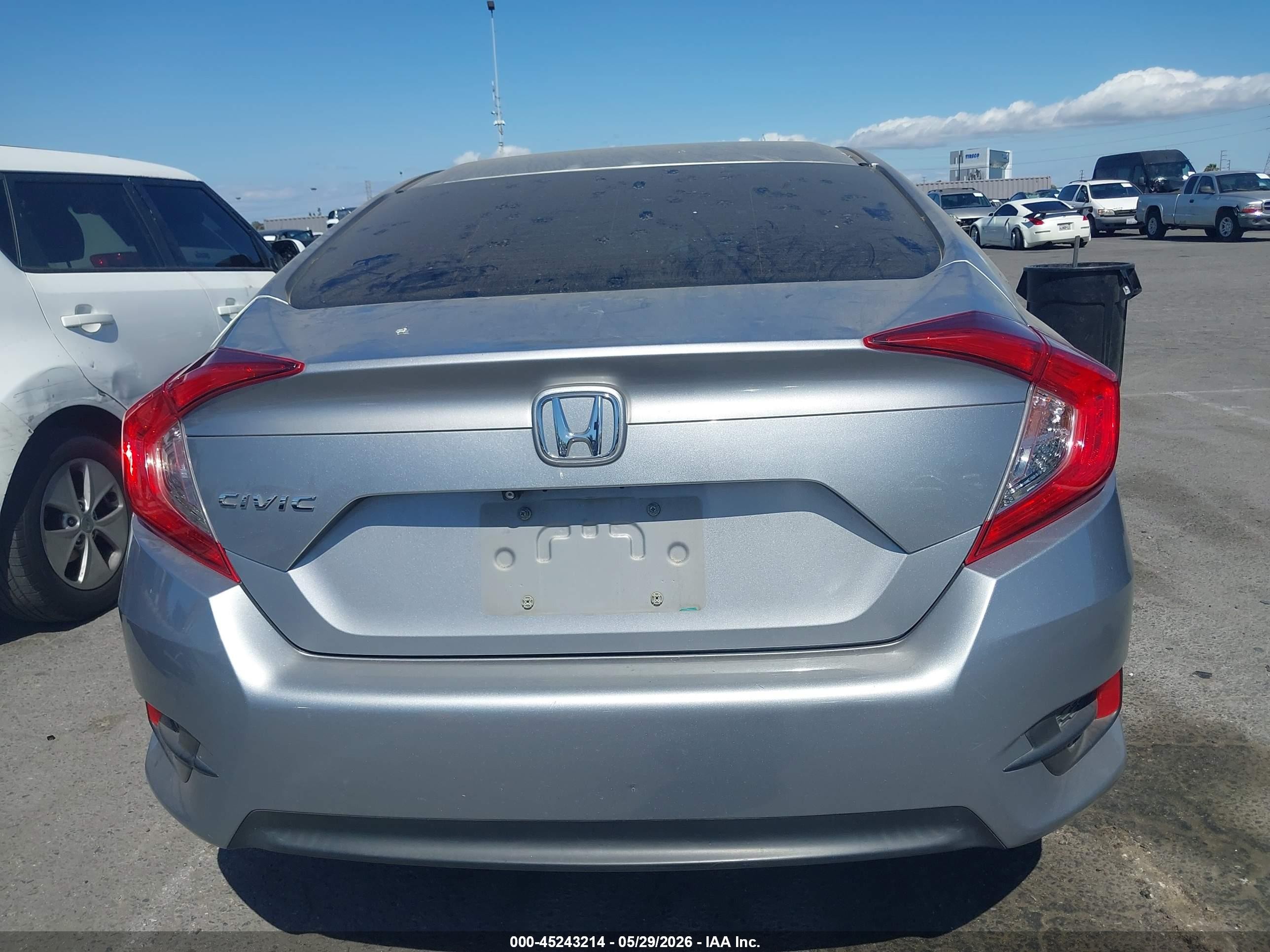 2017 Honda Civic Lx Silver vin: 2HGFC2F51HH506056