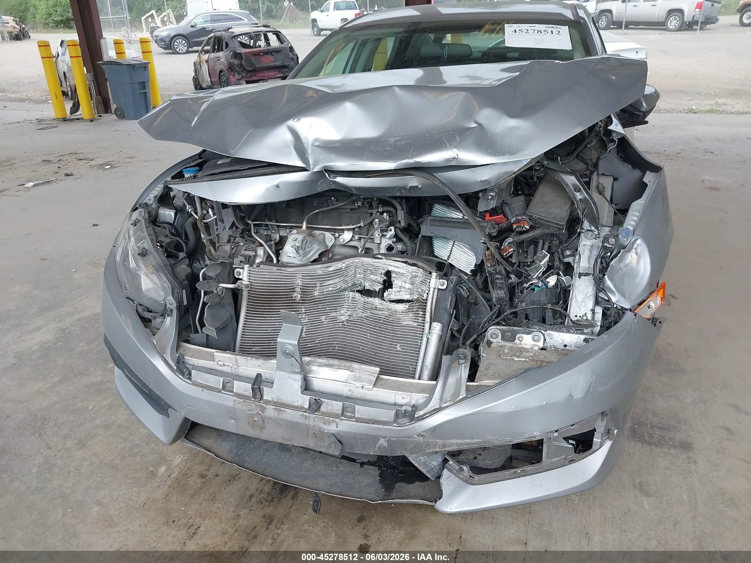 2017 Honda Civic Lx Silver vin: 2HGFC2F51HH570291