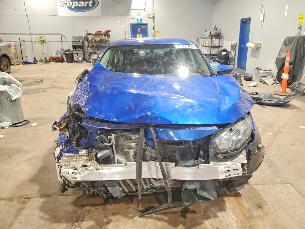 2018 Honda Civic Lx Синий vin: 2HGFC2F53JH012156