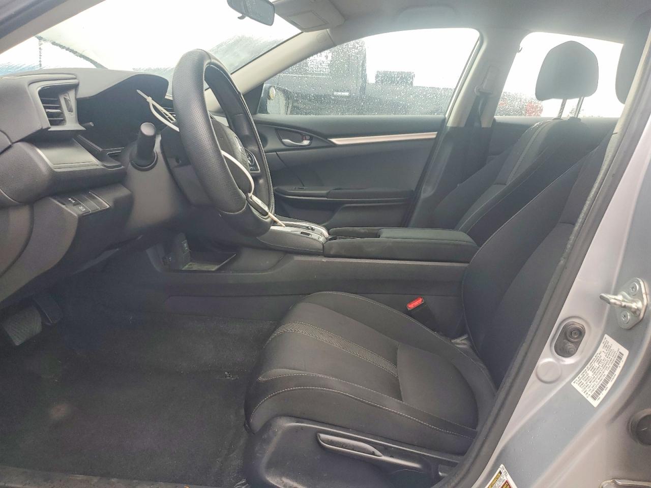 2018 Honda Civic Lx Silver vin: 2HGFC2F53JH601143