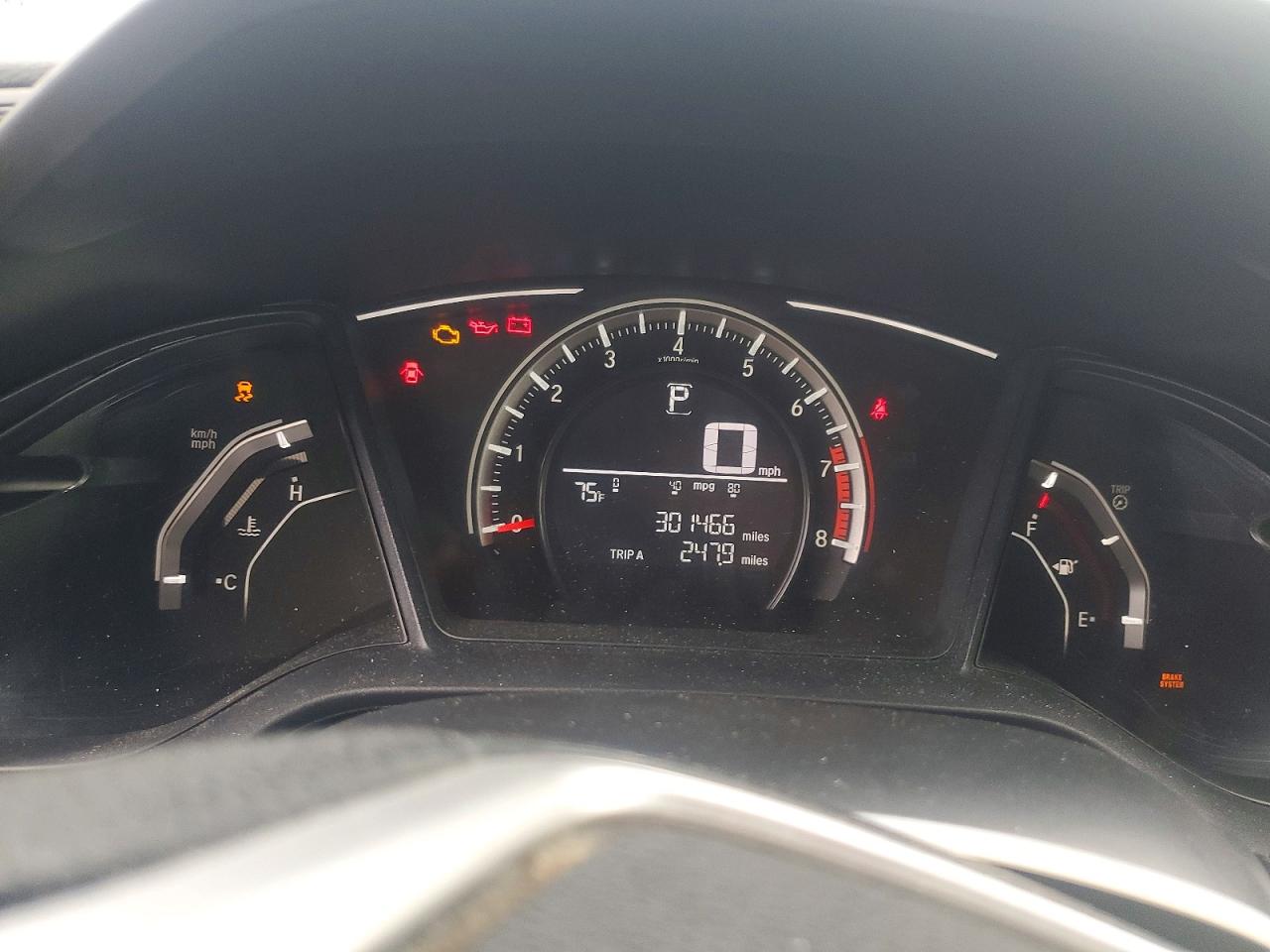 2018 Honda Civic Lx Silver vin: 2HGFC2F53JH601143