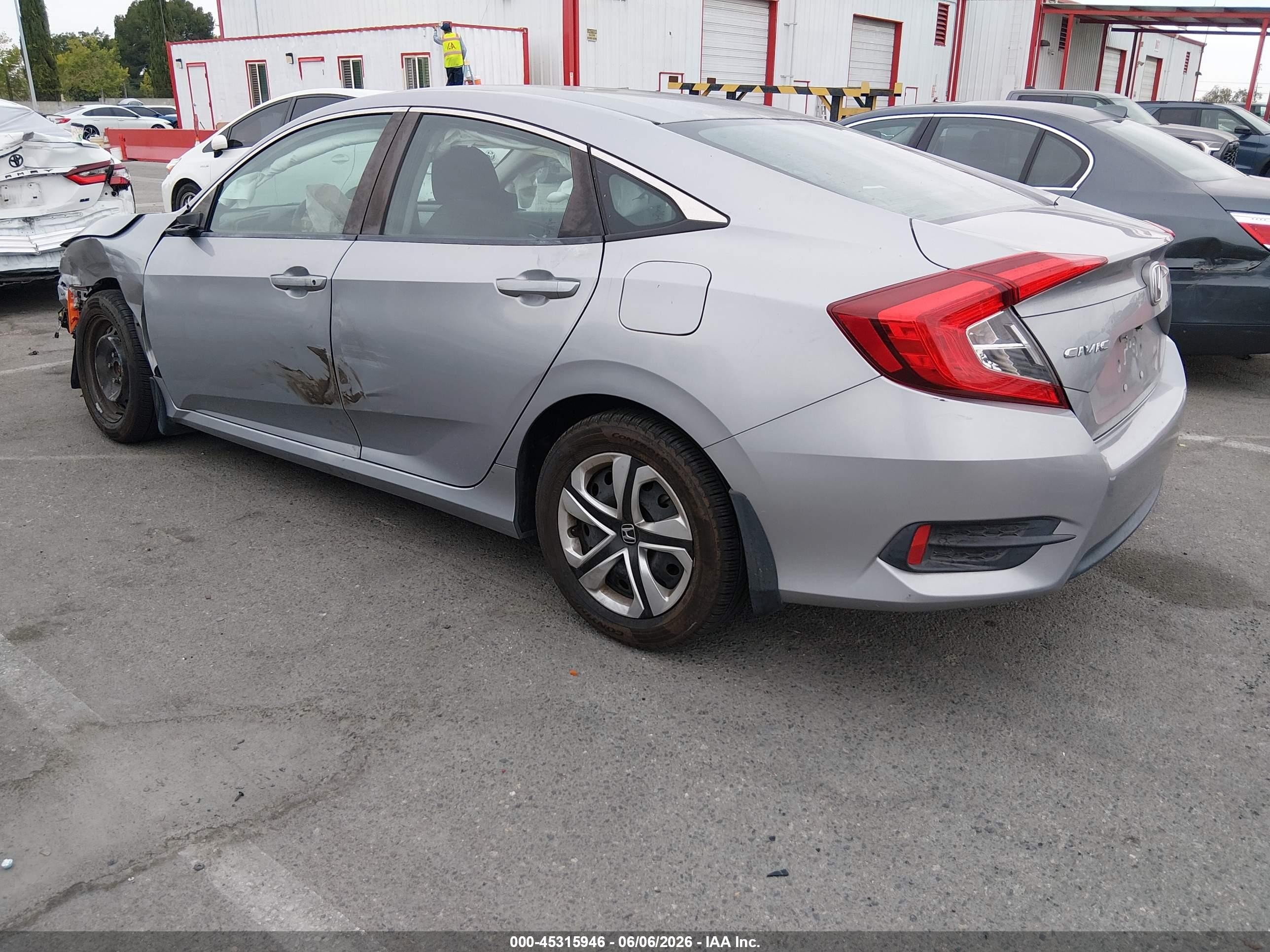 2016 Honda Civic Lx Silver vin: 2HGFC2F54GH550101