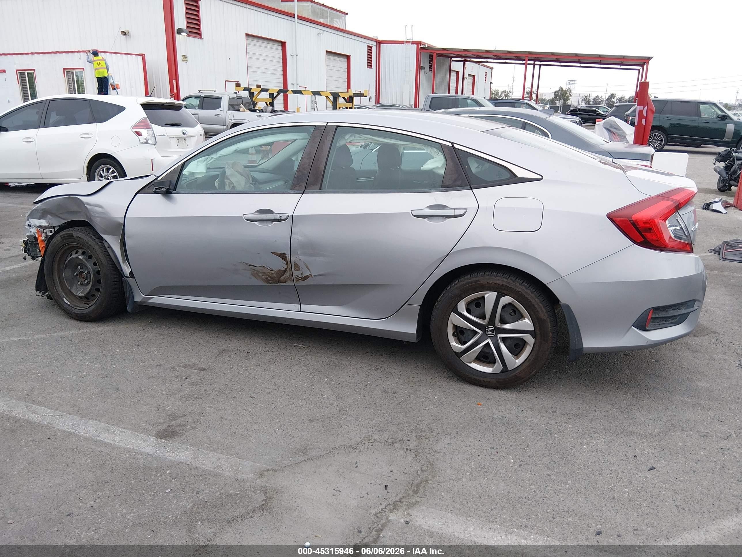 2016 Honda Civic Lx Silver vin: 2HGFC2F54GH550101