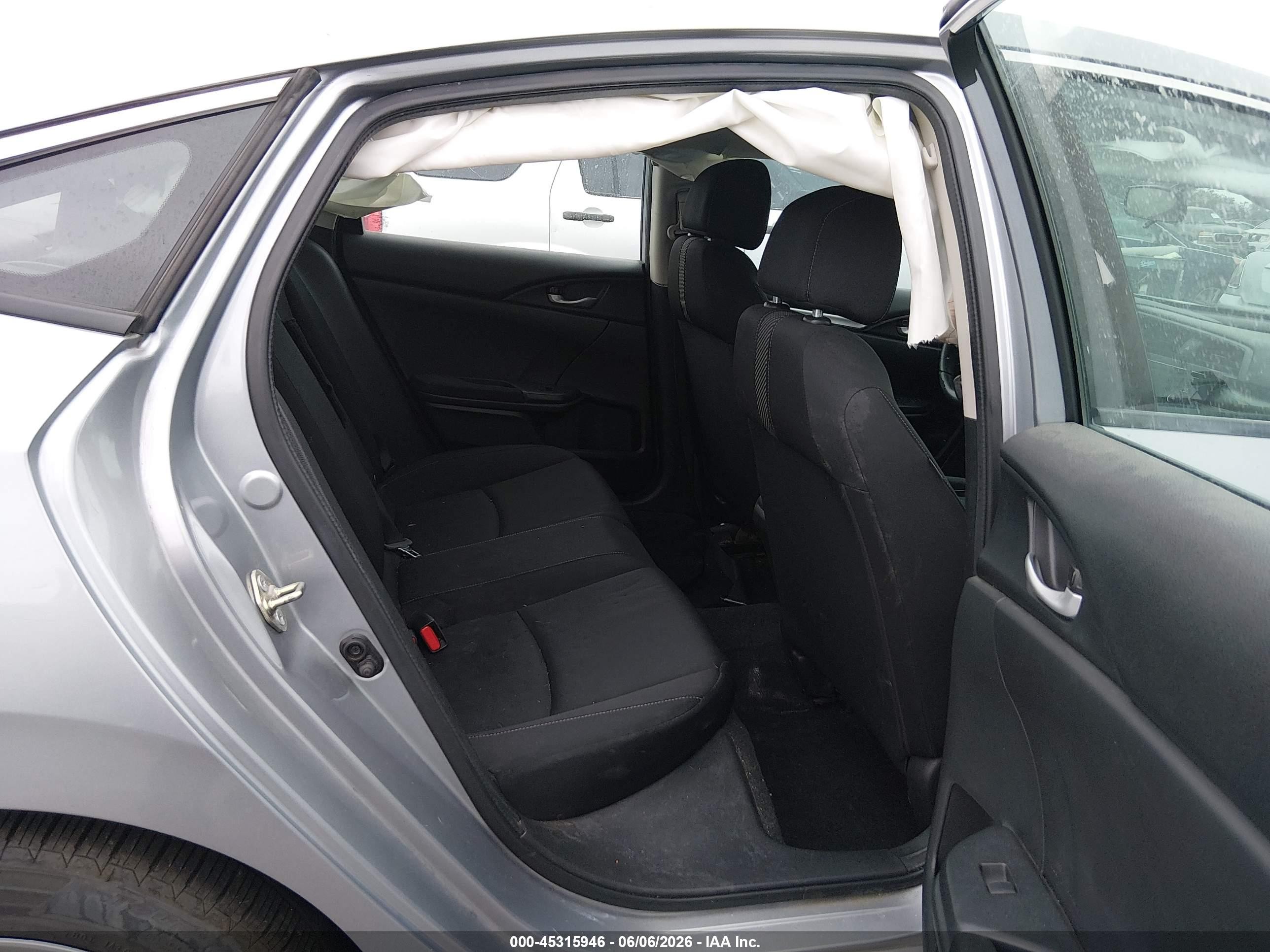 2016 Honda Civic Lx Silver vin: 2HGFC2F54GH550101