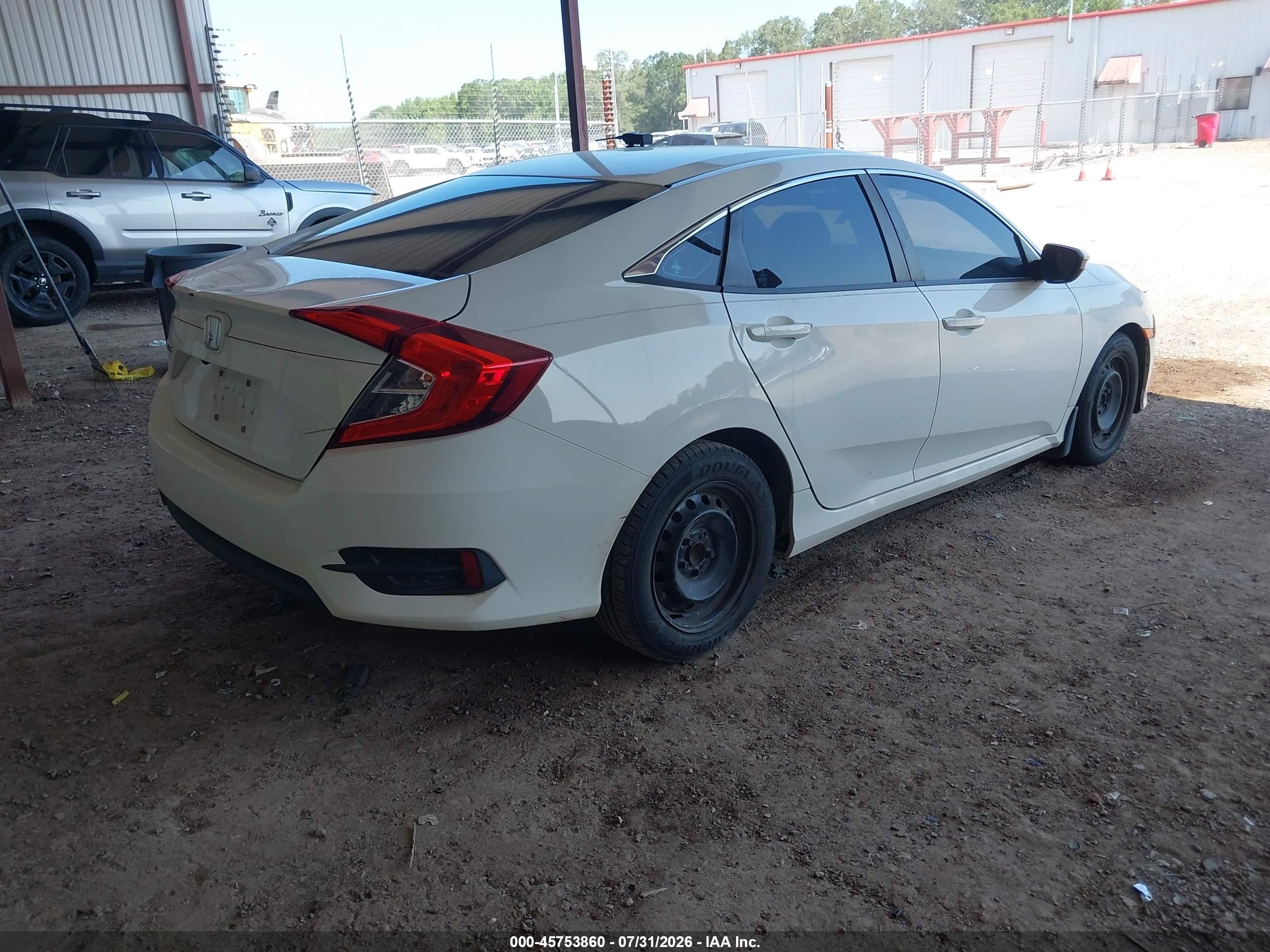 2016 Honda Civic Lx Белый vin: 2HGFC2F54GH557131