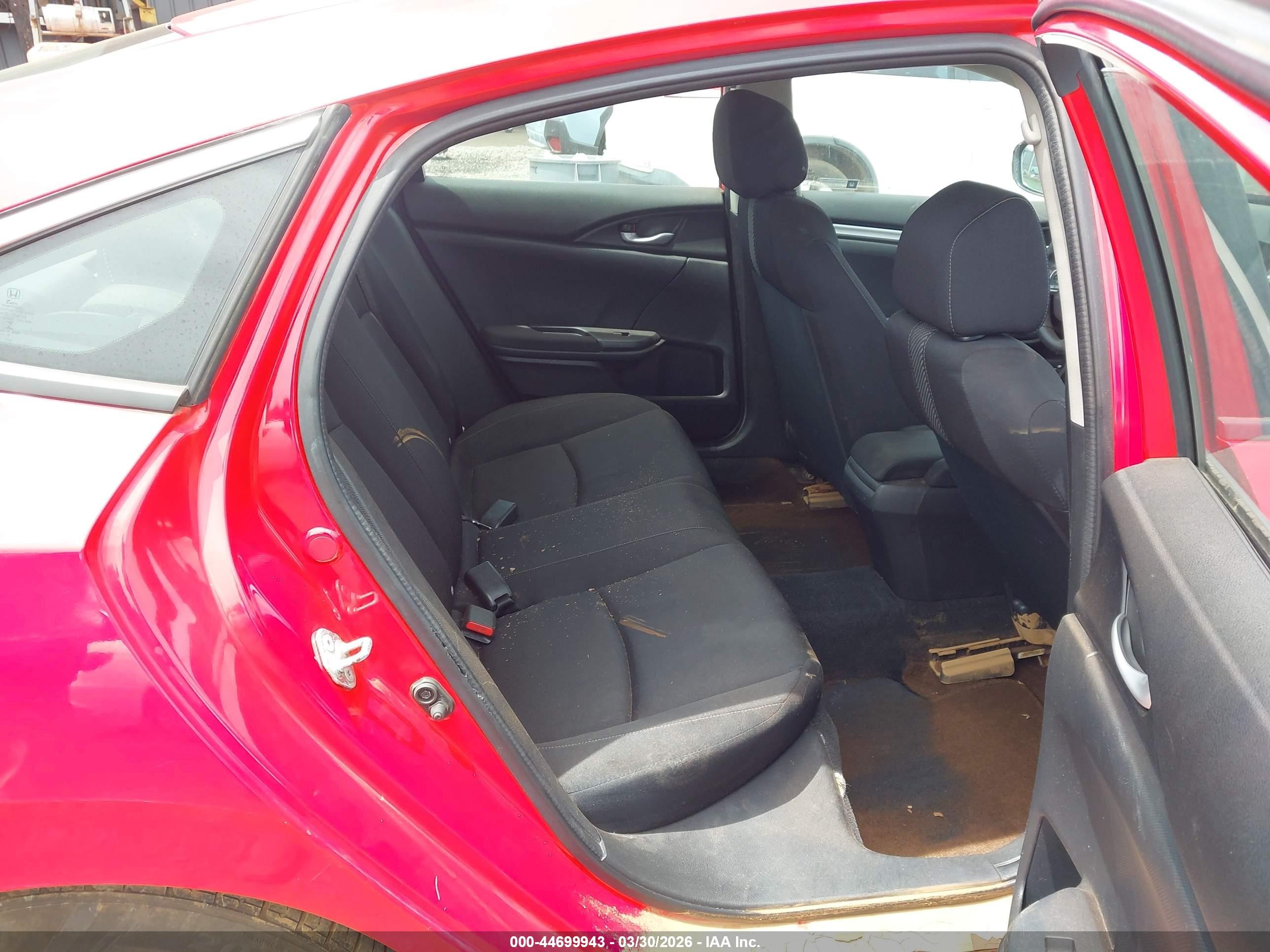 2017 Honda Civic Lx Red vin: 2HGFC2F54HH521571