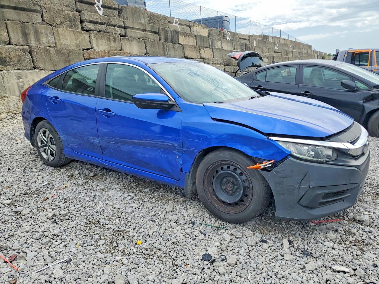 2017 Honda Civic Lx Blue vin: 2HGFC2F54HH528827
