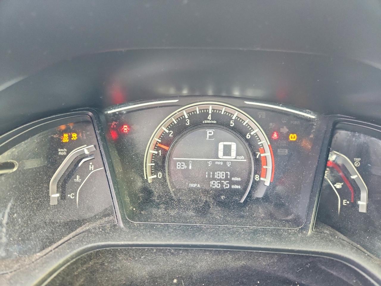 2018 Honda Civic Lx Red vin: 2HGFC2F54JH569951