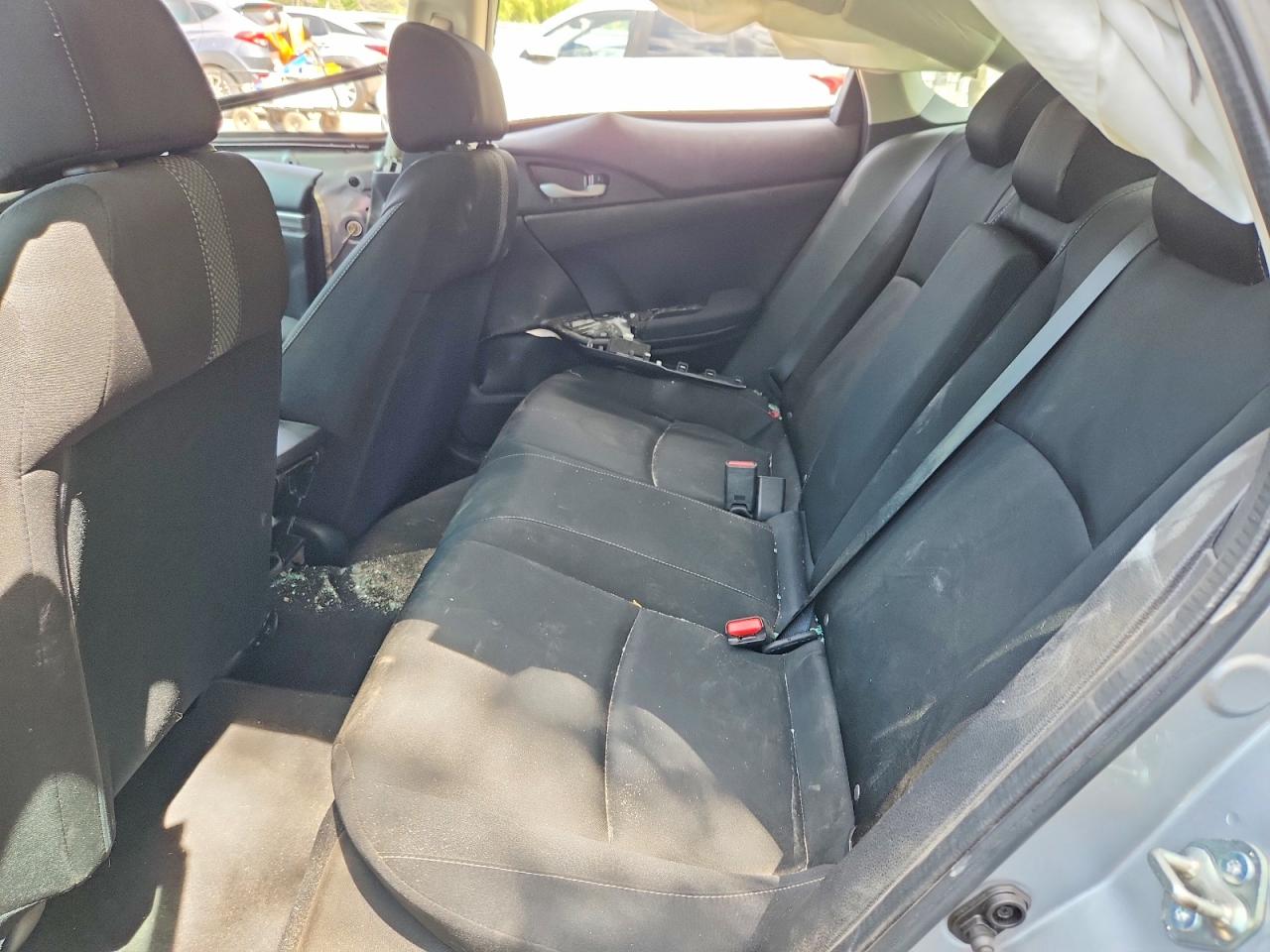 2020 Honda Civic Lx Silver vin: 2HGFC2F54LH016607