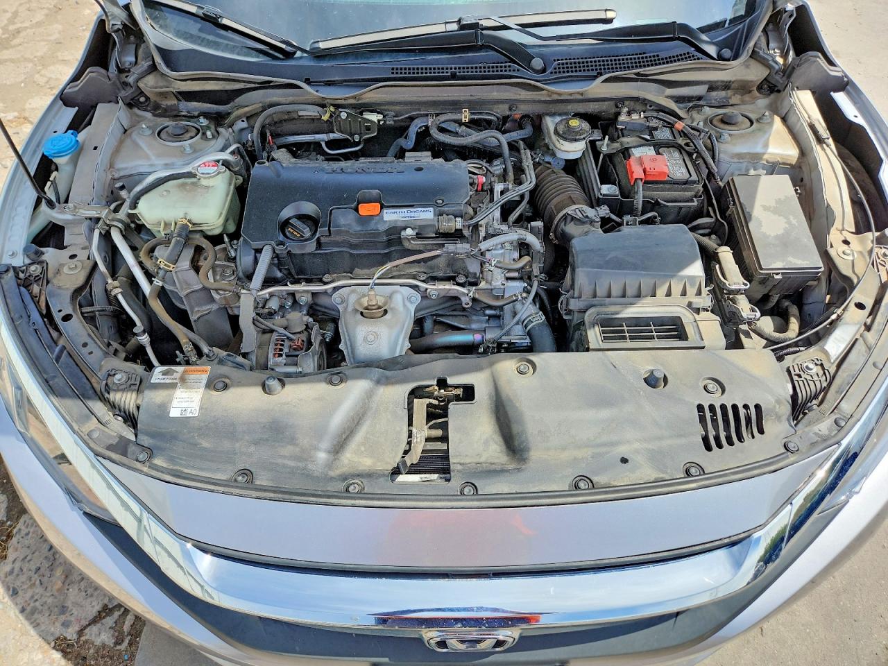2018 Honda Civic Lx Silver vin: 2HGFC2F55JH601175