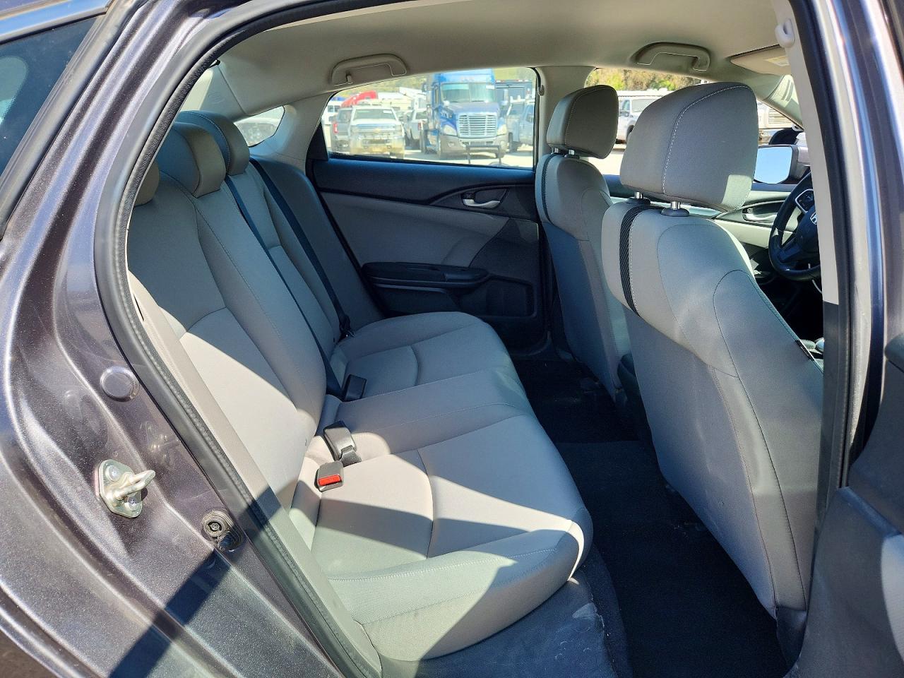 2016 Honda Civic Lx Gray vin: 2HGFC2F57GH551338
