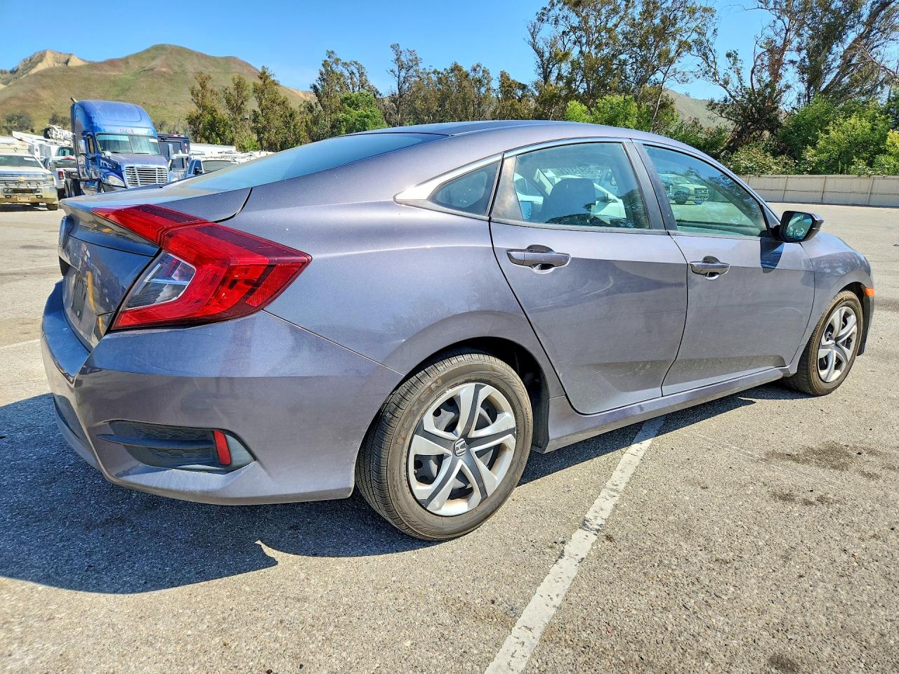 2016 Honda Civic Lx Gray vin: 2HGFC2F57GH551338
