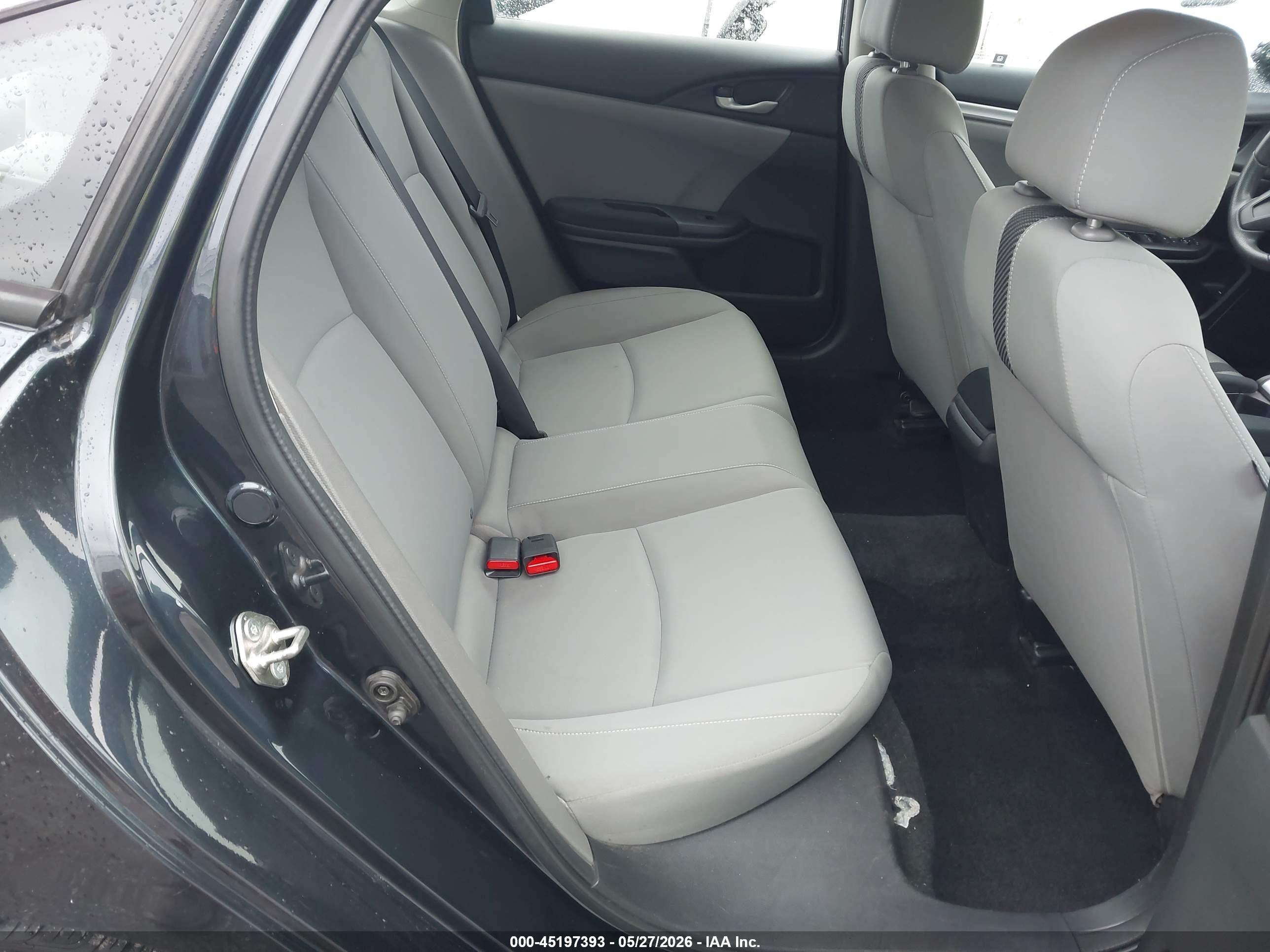 2018 Honda Civic Lx Blue vin: 2HGFC2F57JH511400