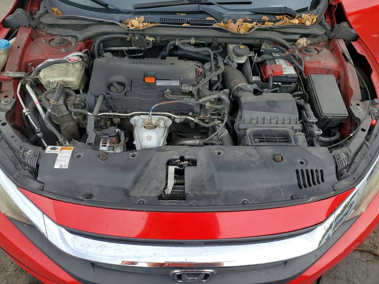 2018 Honda Civic Lx Red vin: 2HGFC2F57JH580278
