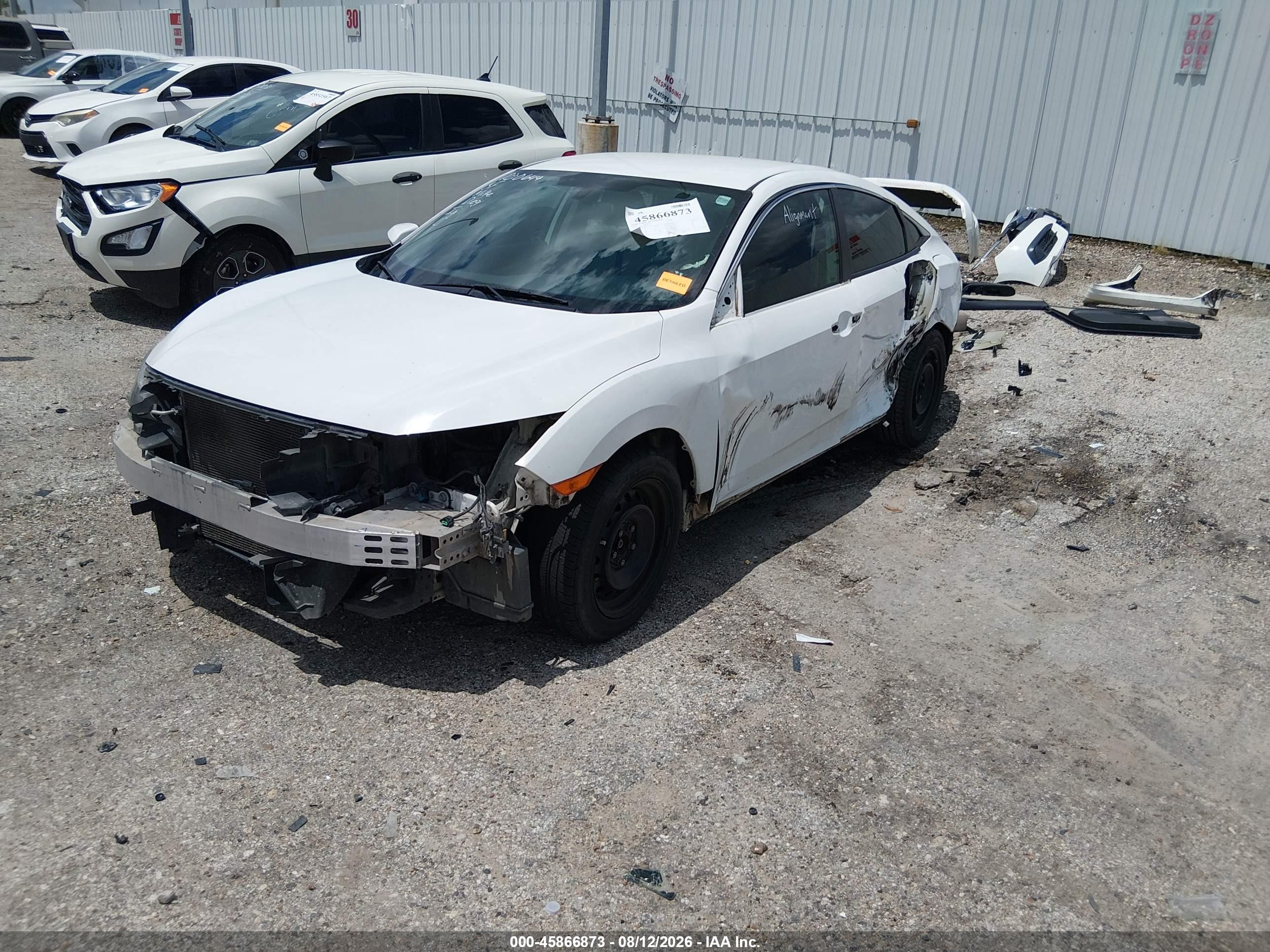 2018 Honda Civic Lx White vin: 2HGFC2F57JH601663