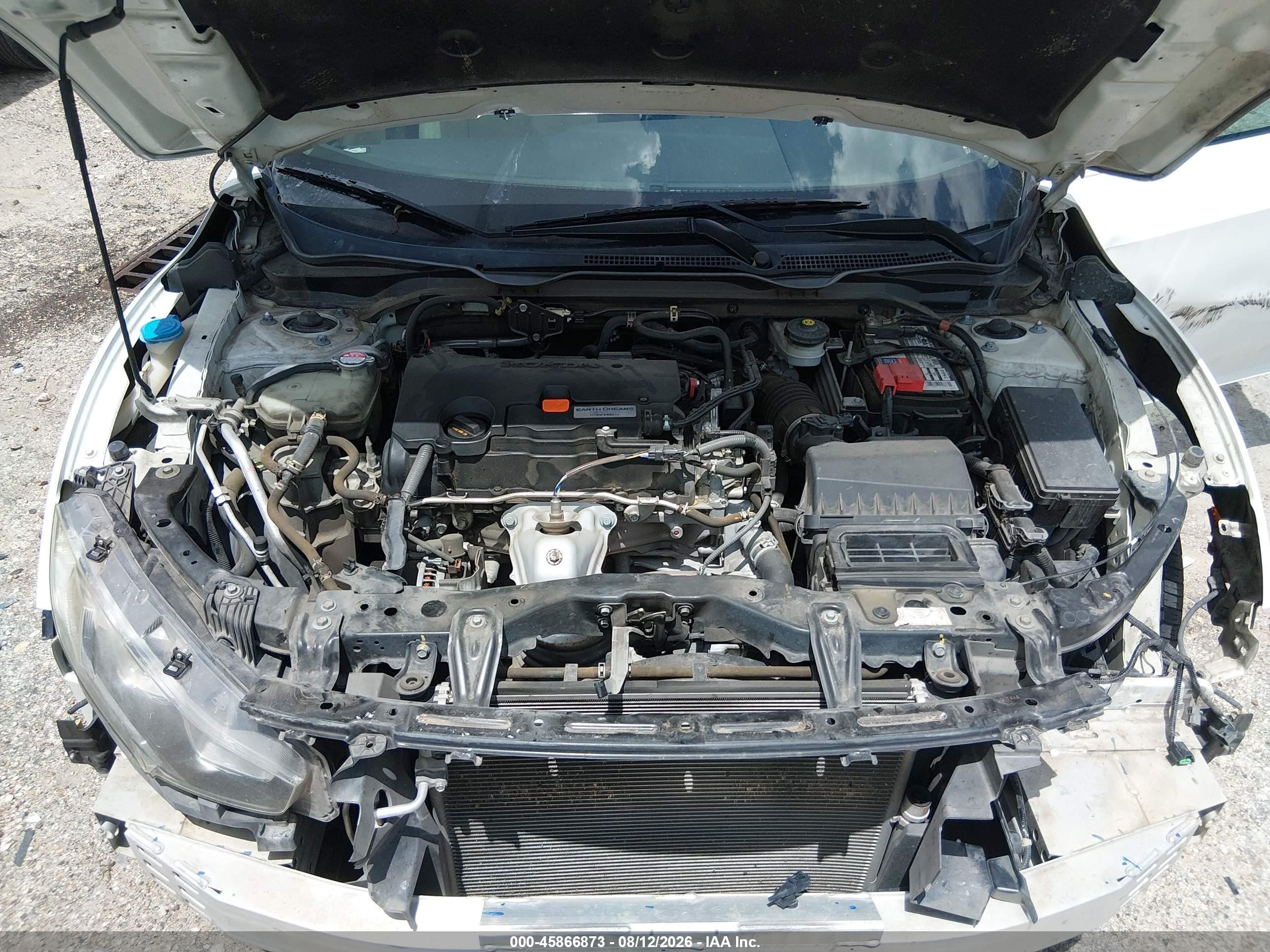 2018 Honda Civic Lx White vin: 2HGFC2F57JH601663