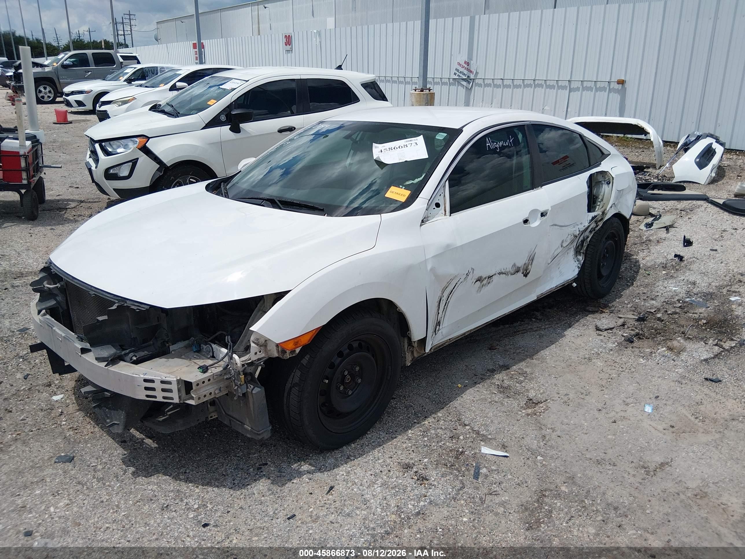 2018 Honda Civic Lx White vin: 2HGFC2F57JH601663