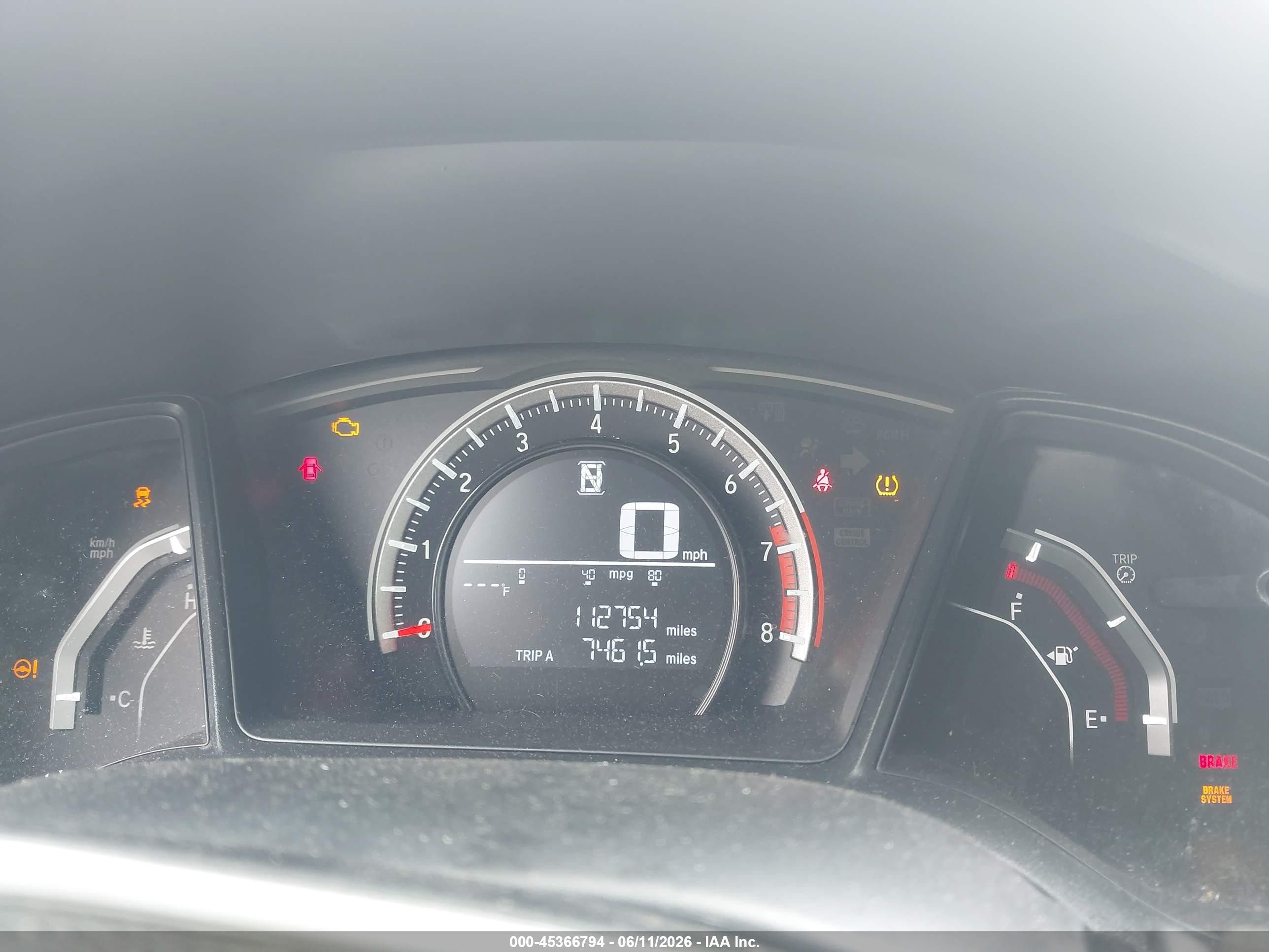 2018 Honda Civic Lx Silver vin: 2HGFC2F58JH521224