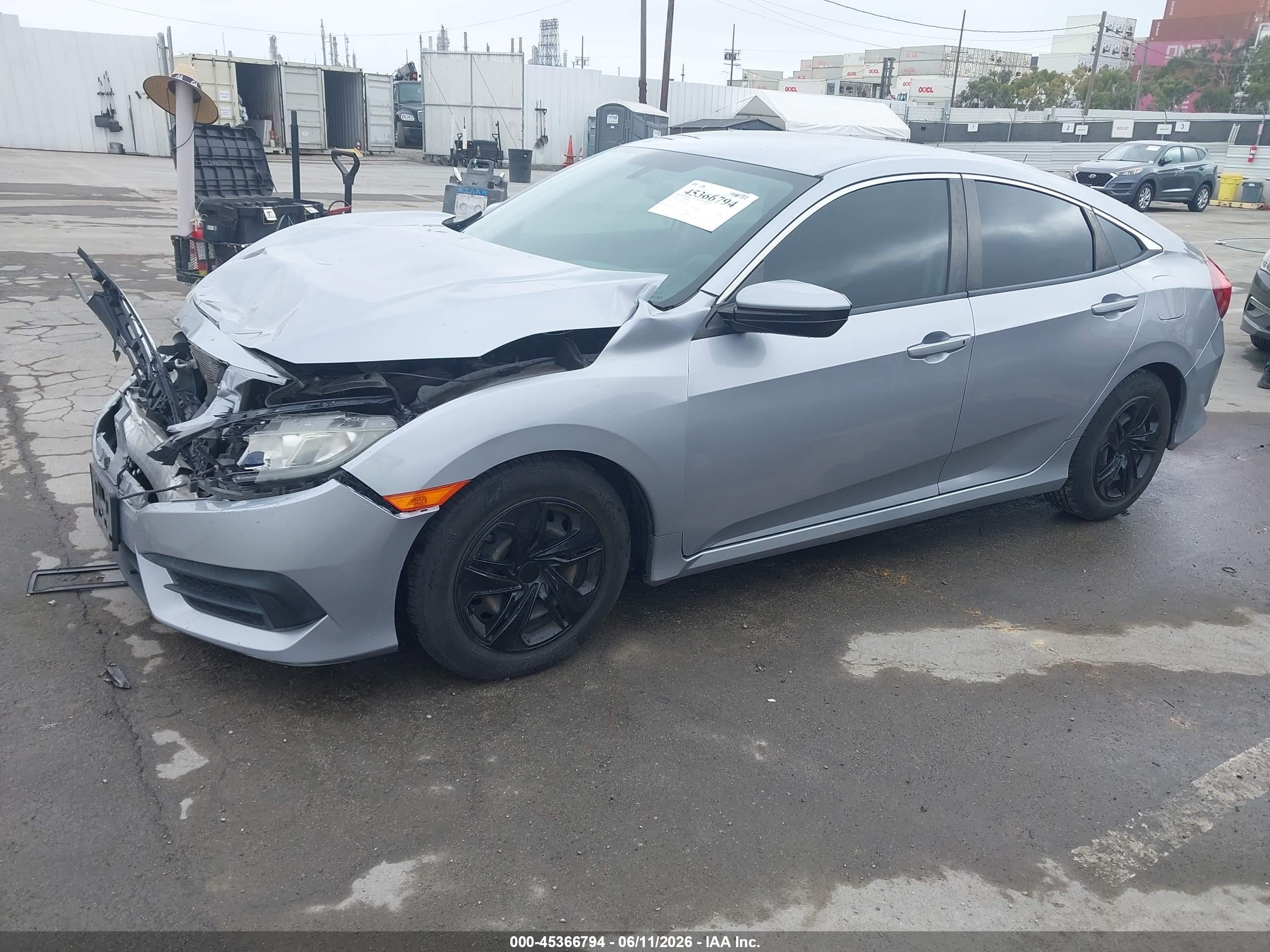 2018 Honda Civic Lx Silver vin: 2HGFC2F58JH521224