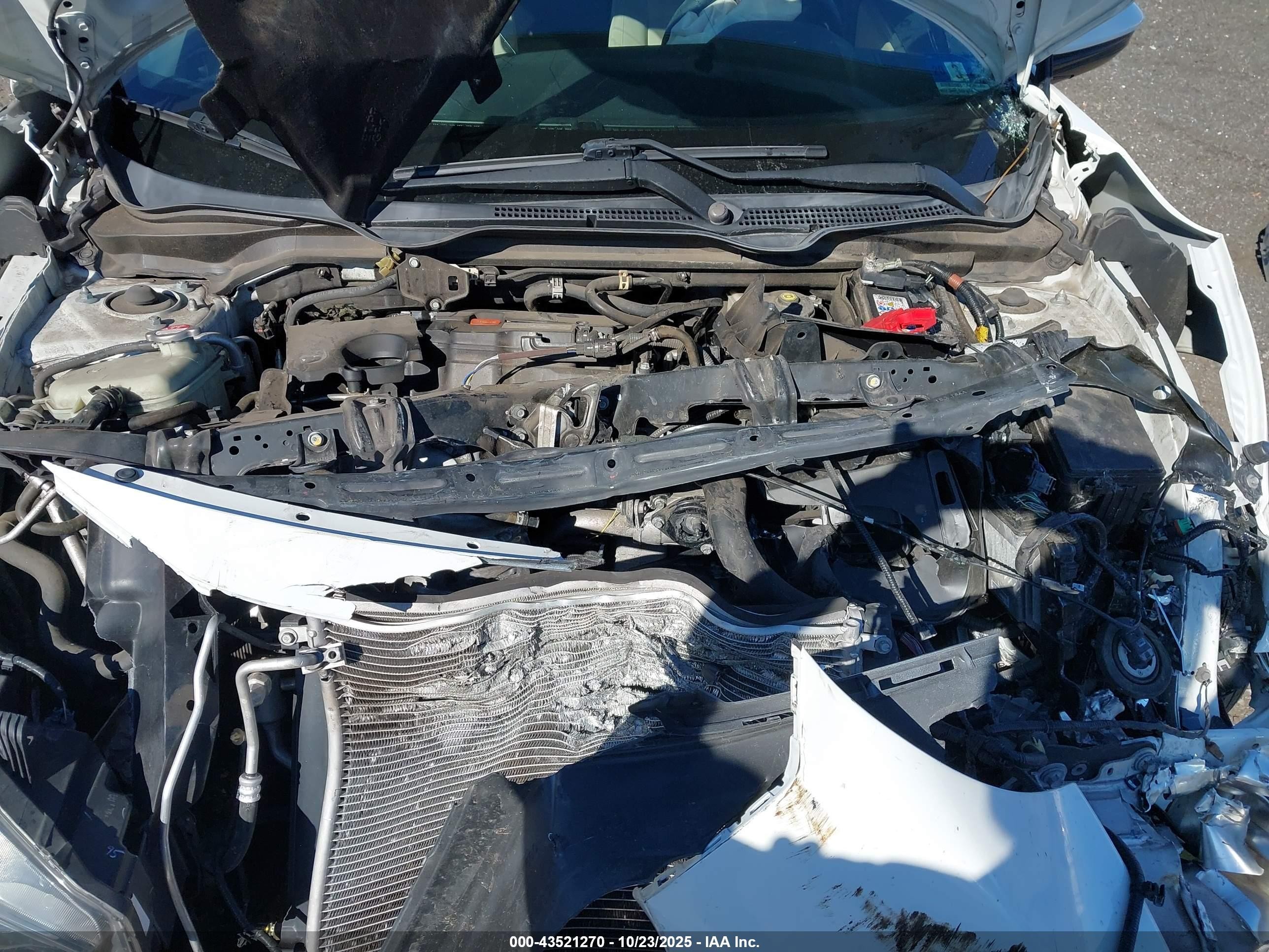 2018 Honda Civic Lx White vin: 2HGFC2F58JH575509