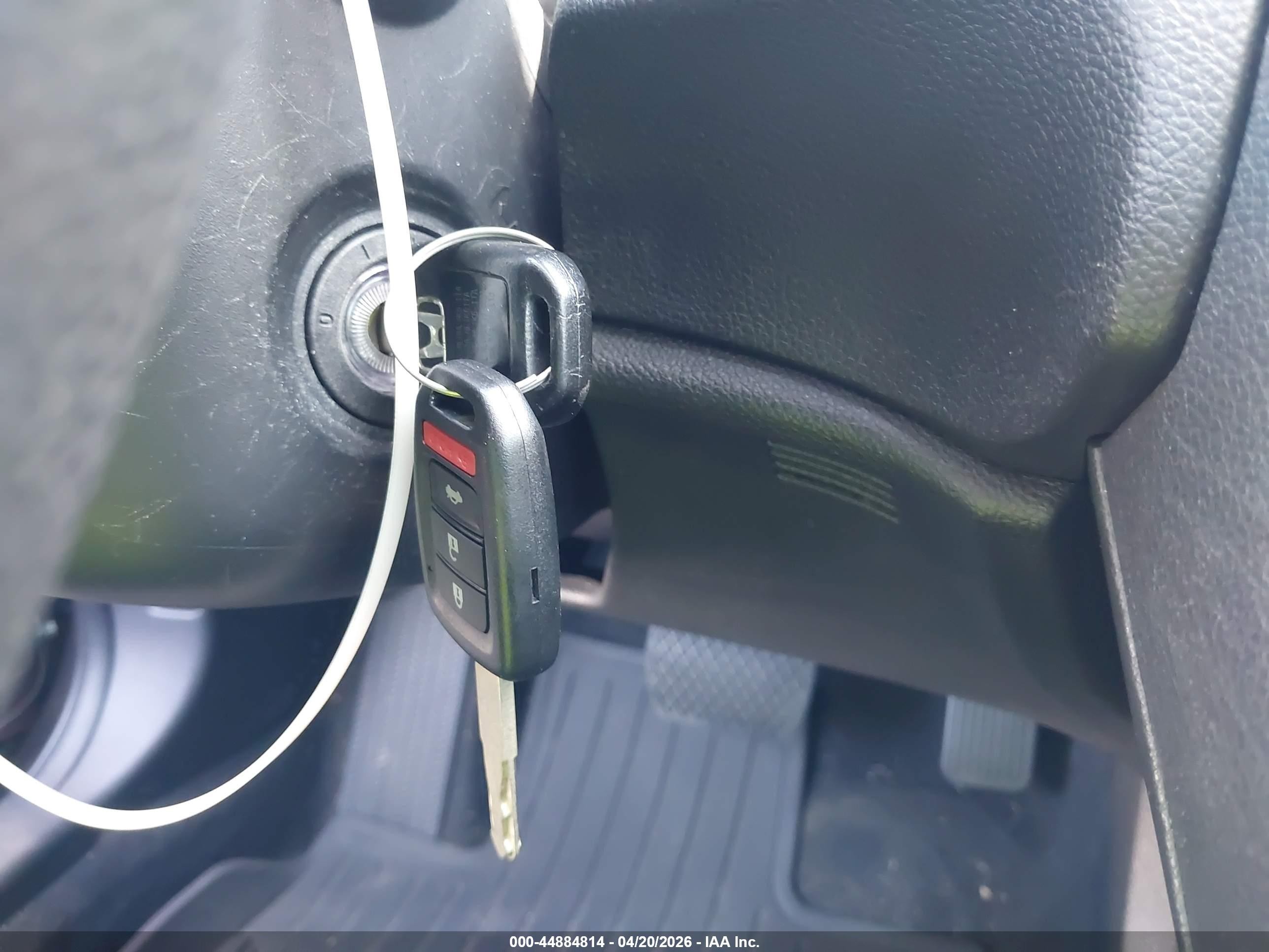 2018 Honda Civic Lx Gray vin: 2HGFC2F58JH580354