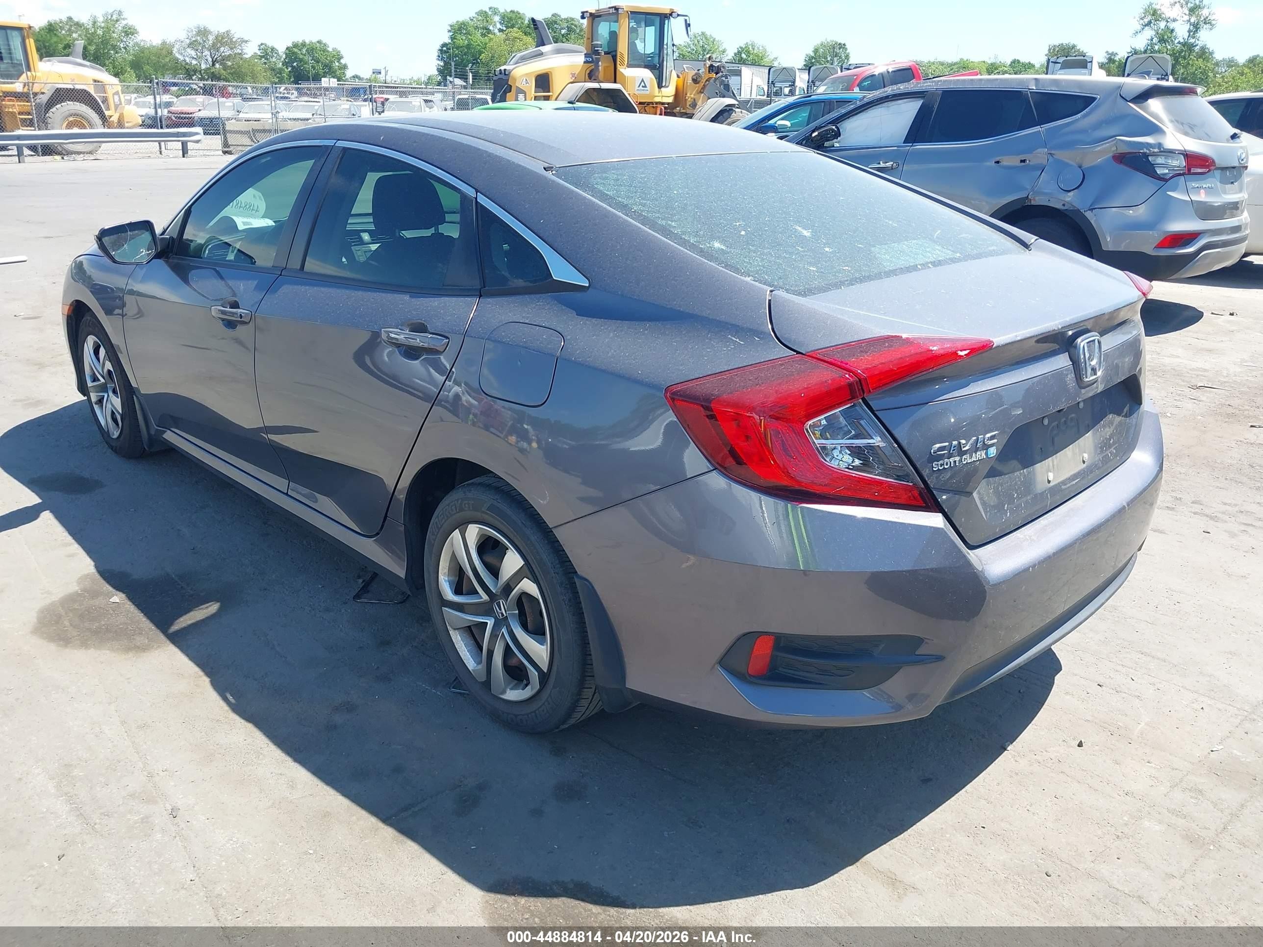 2018 Honda Civic Lx Gray vin: 2HGFC2F58JH580354