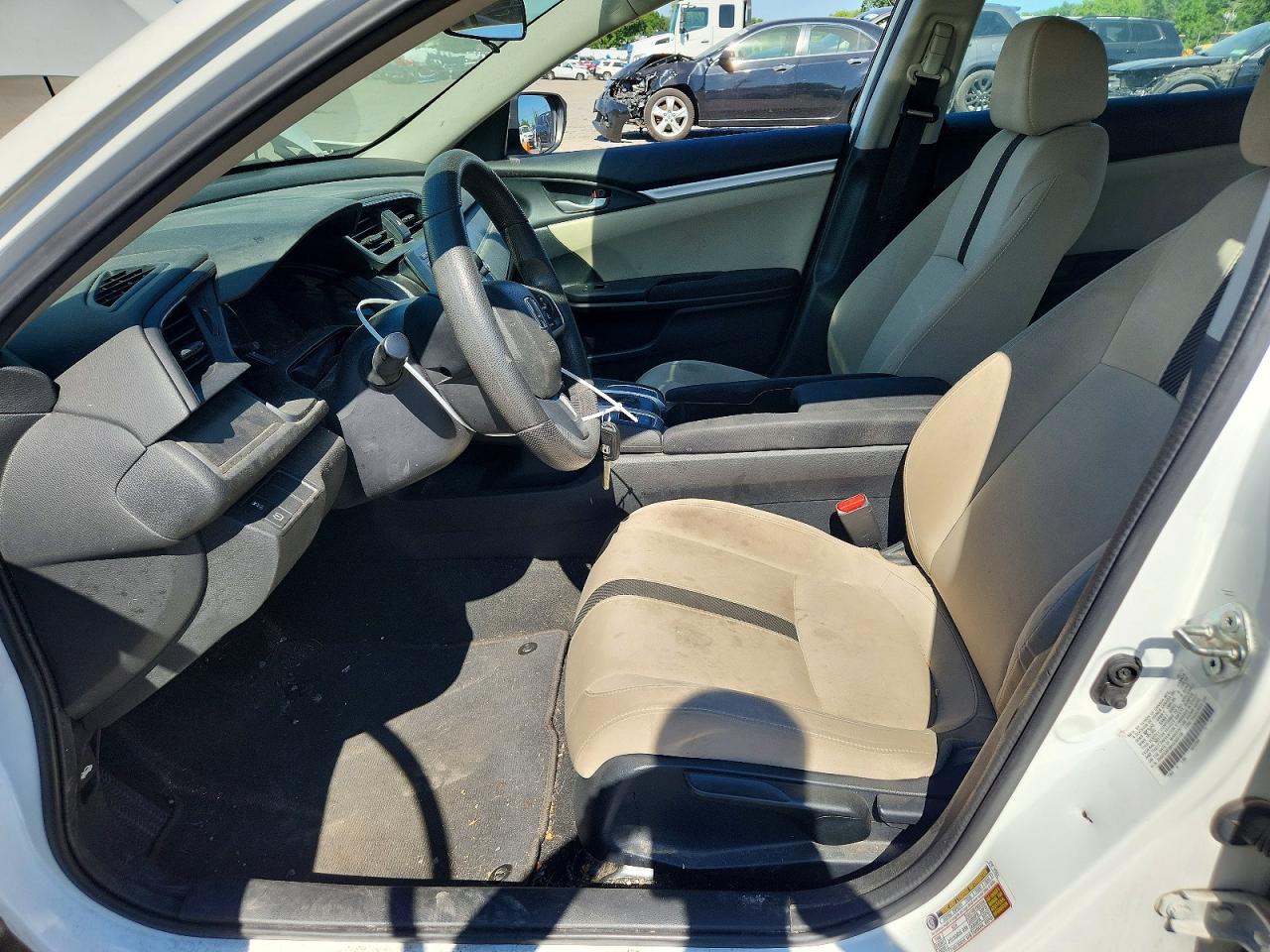2017 Honda Civic Lx White vin: 2HGFC2F59HH565128