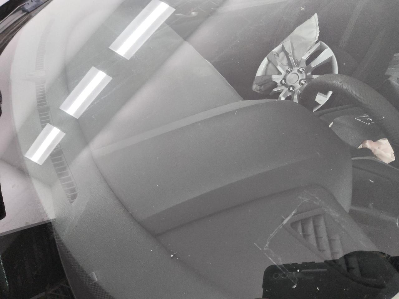 2018 Honda Civic Lx Gray vin: 2HGFC2F59JH587622 Damage: Windshield, Cracked, 1/2 To 1 Inch