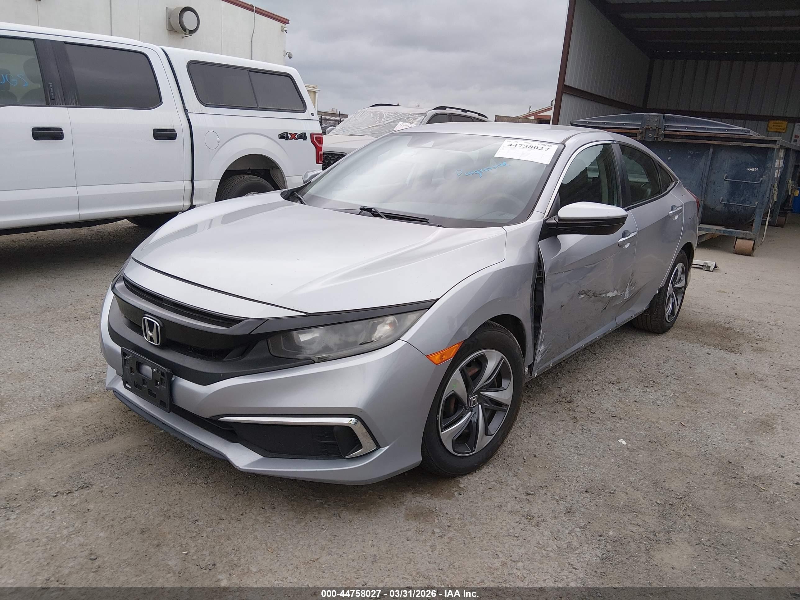 2019 Honda Civic Lx Silver vin: 2HGFC2F60KH529120