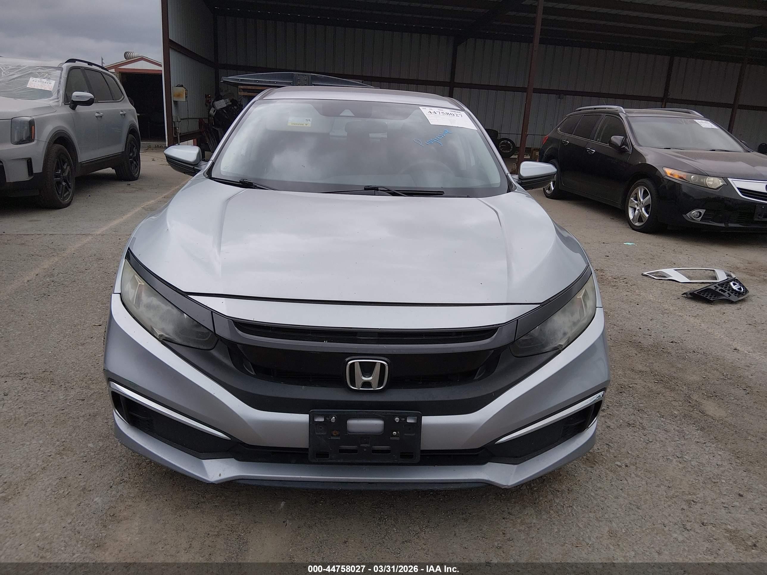 2019 Honda Civic Lx Silver vin: 2HGFC2F60KH529120
