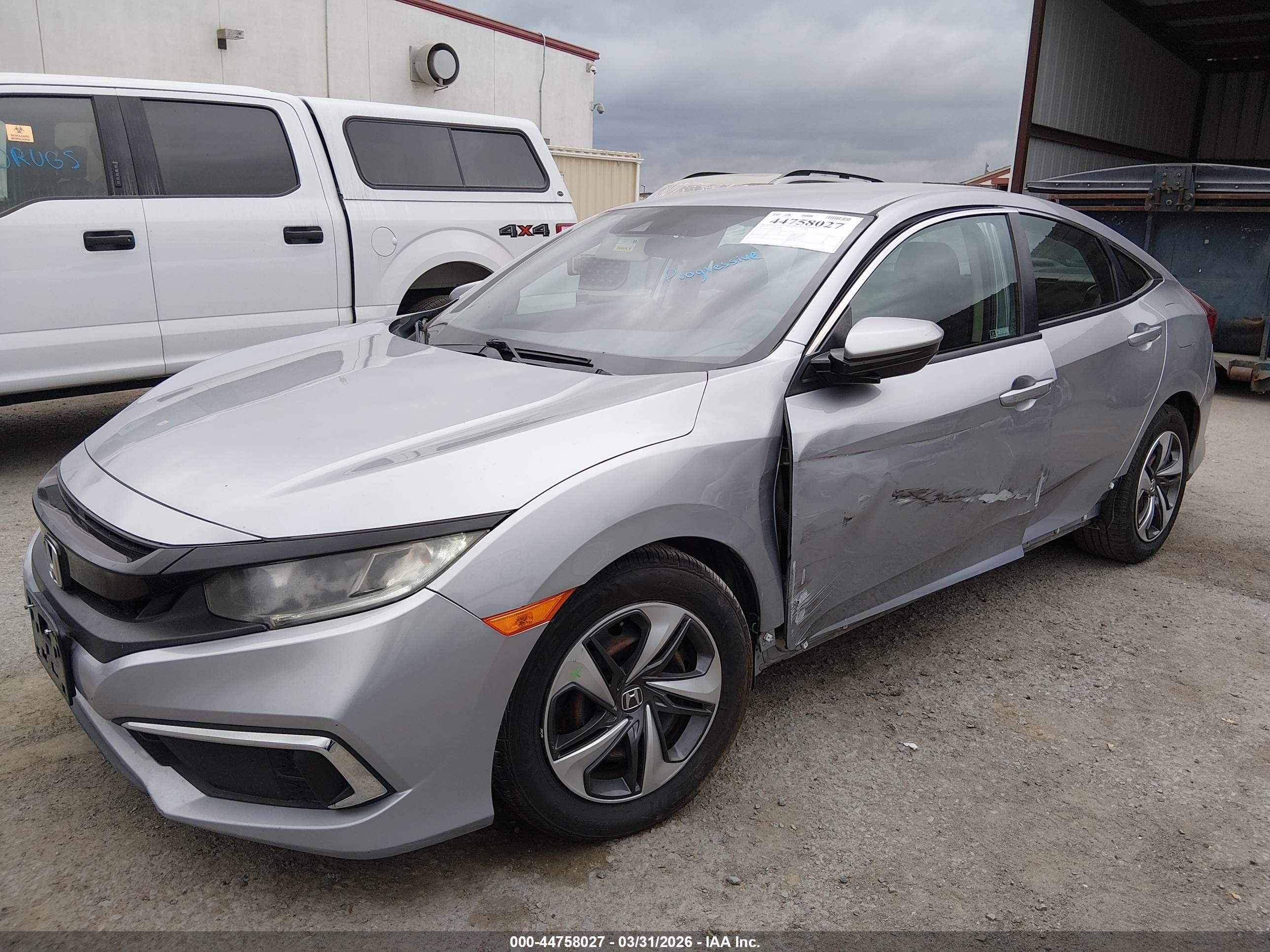 2019 Honda Civic Lx Silver vin: 2HGFC2F60KH529120